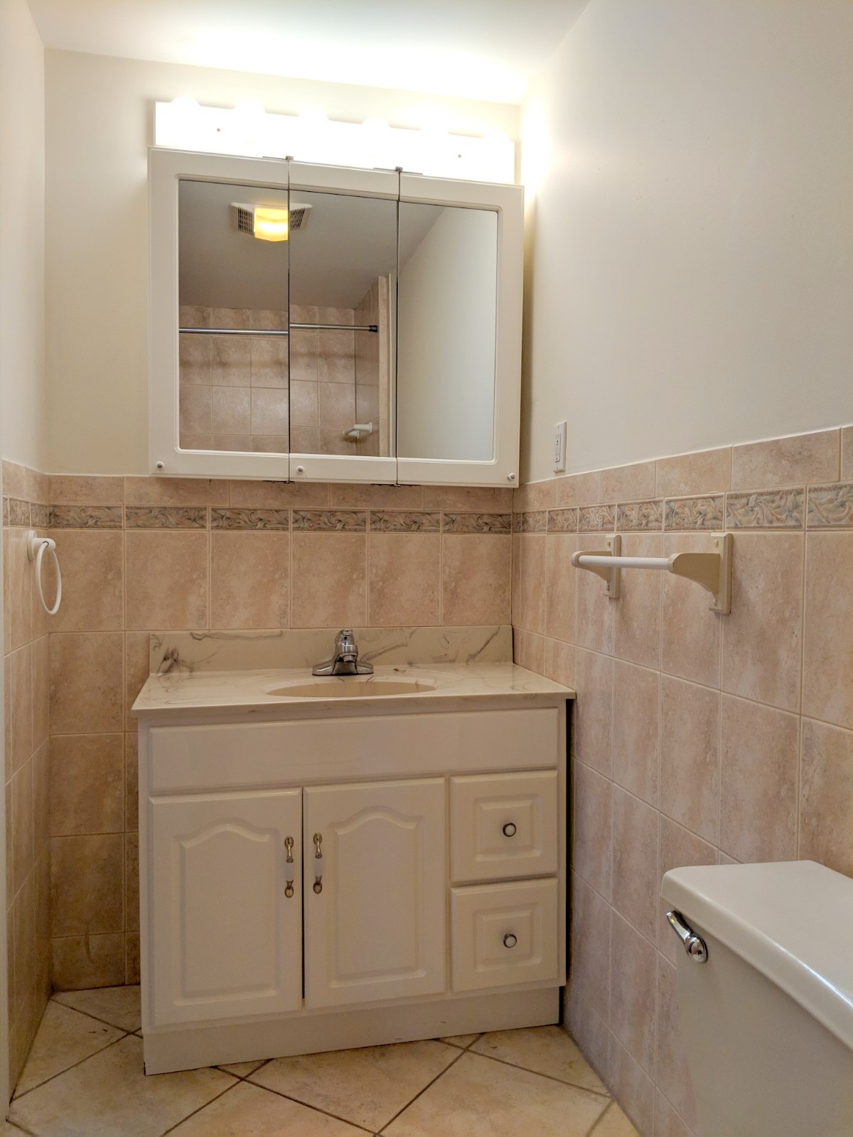 7 Locke St, Porter Square