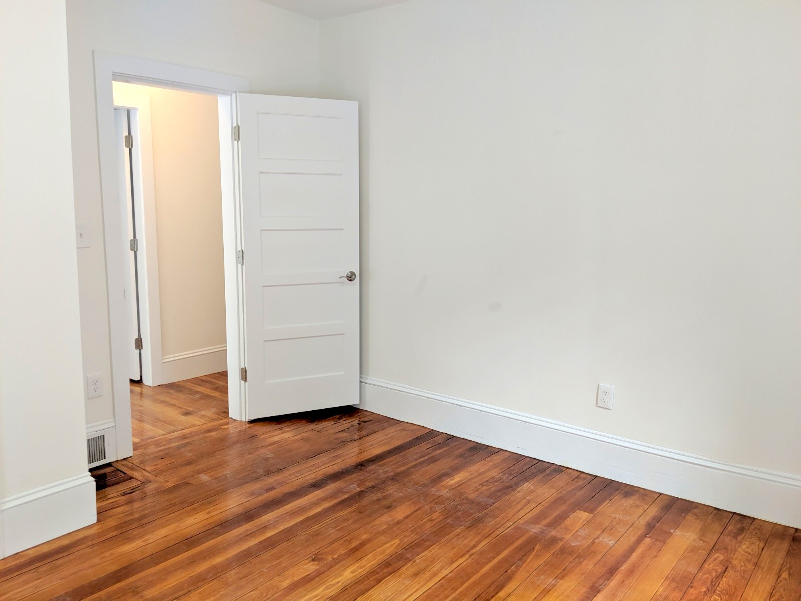 94 Morrison Ave, Davis Square