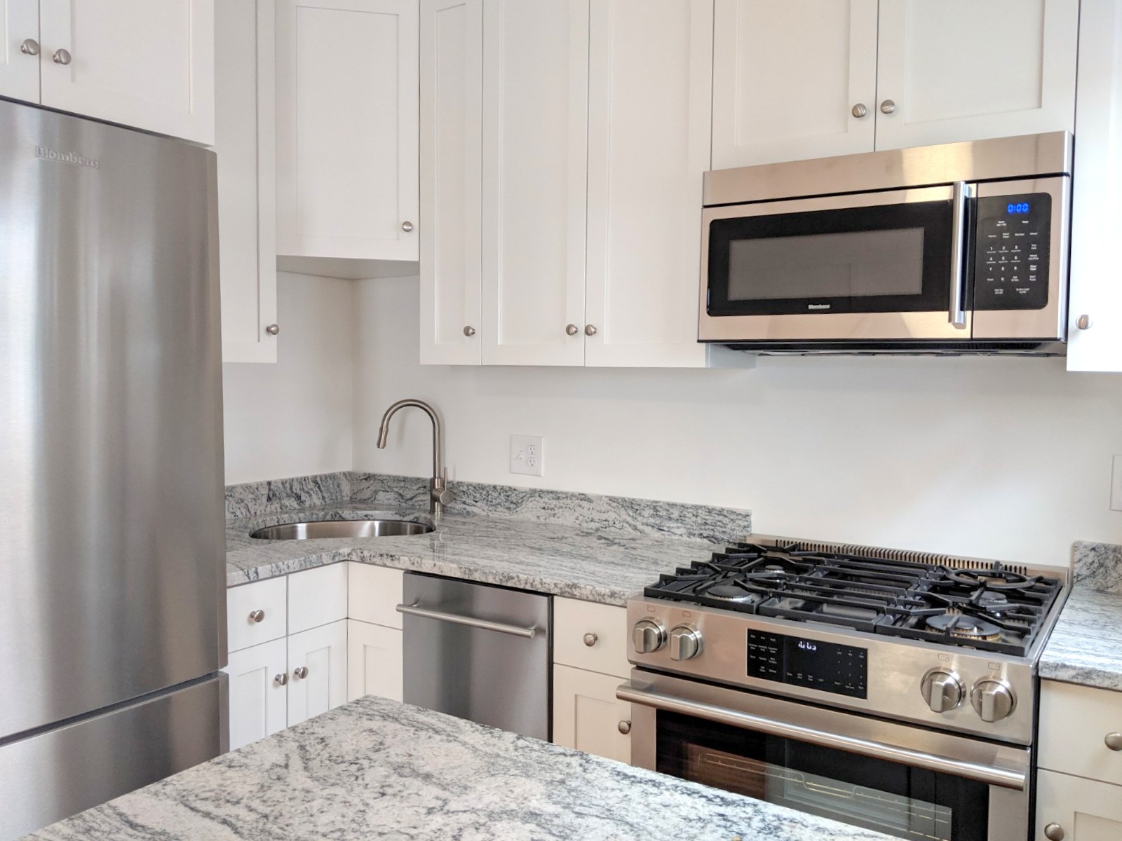 94 Morrison Ave, Davis Square