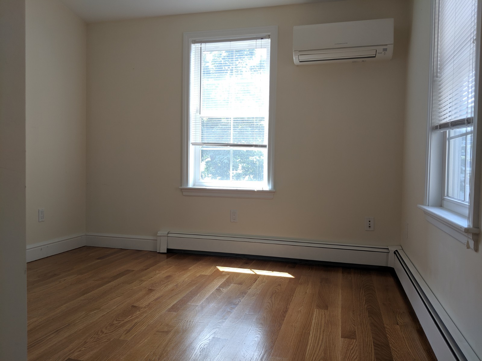 220 Massachusetts Ave, Arlington