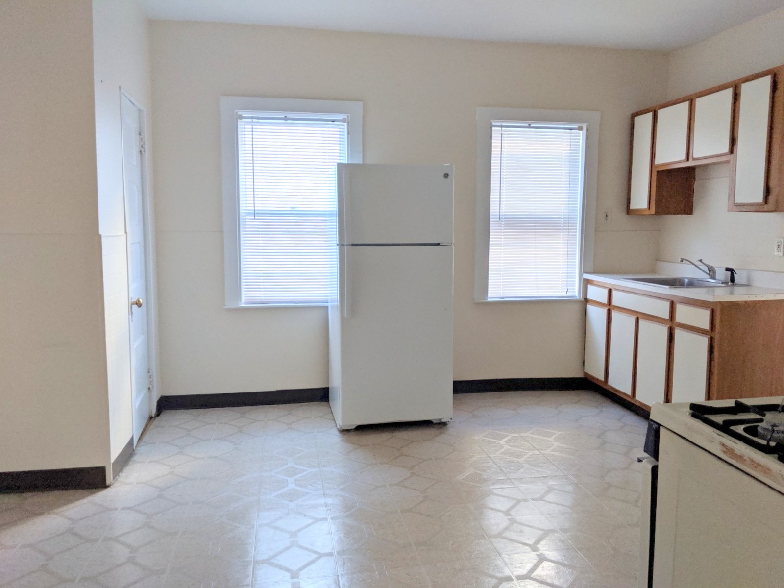 25 Knapp St, Union Square