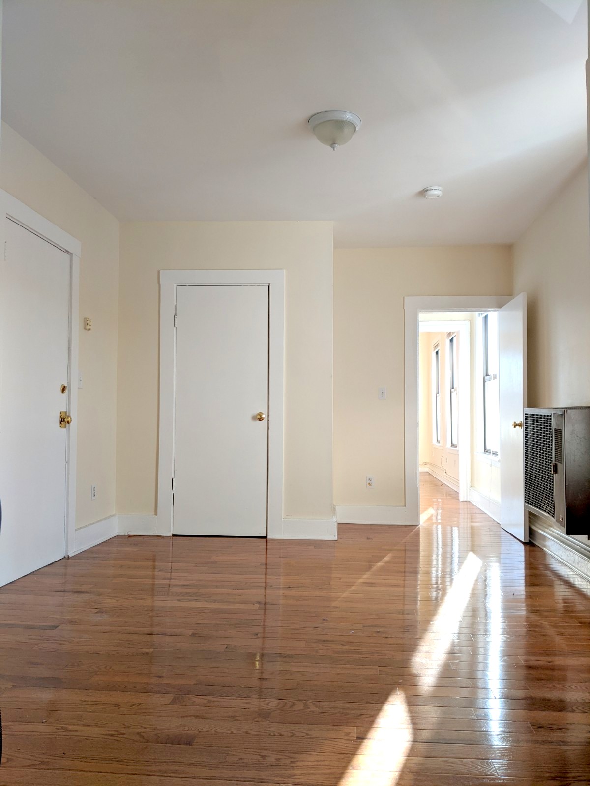 320 Somerville Ave, Union Square