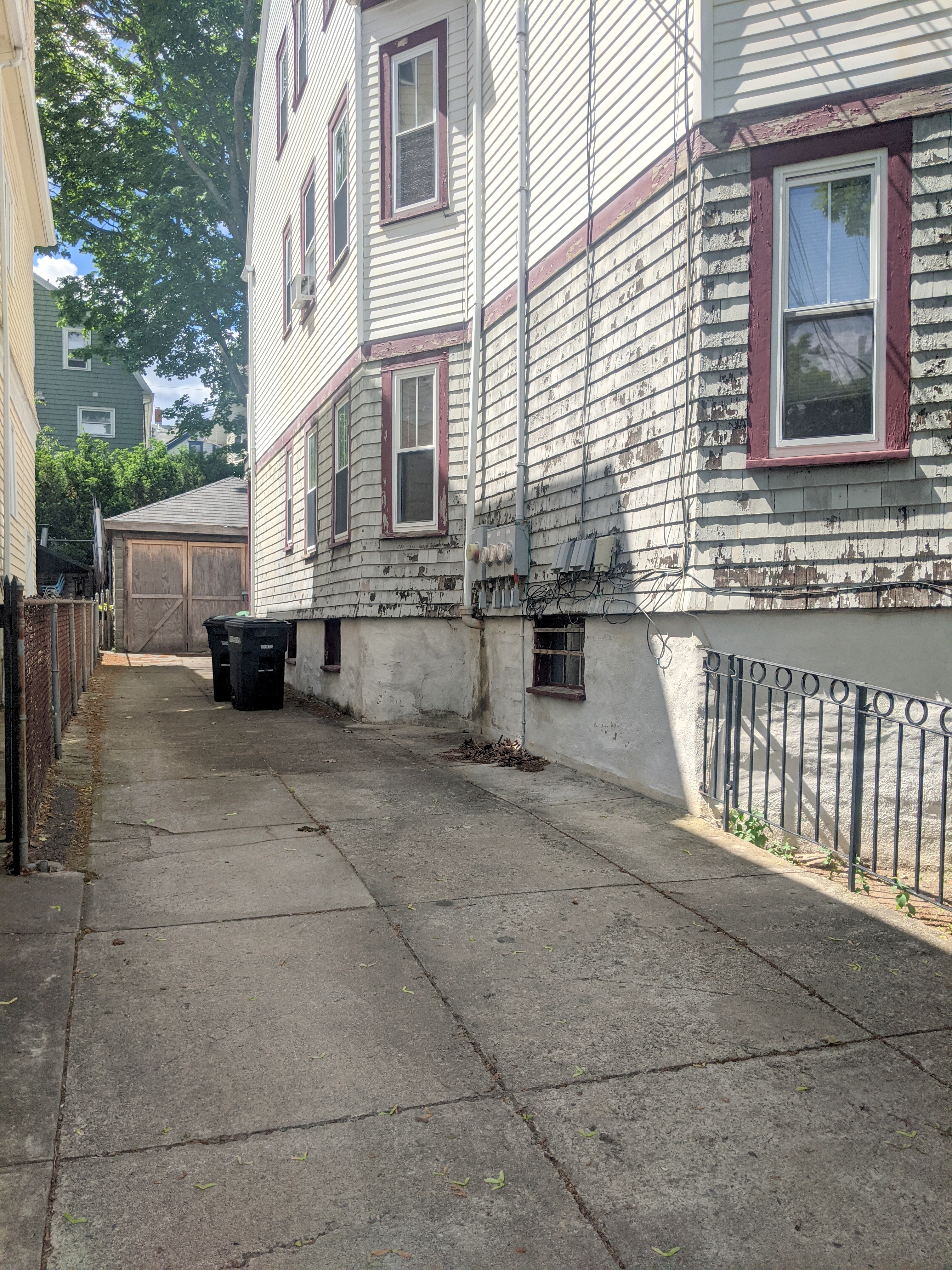 41 Bay State Ave, Ball Square