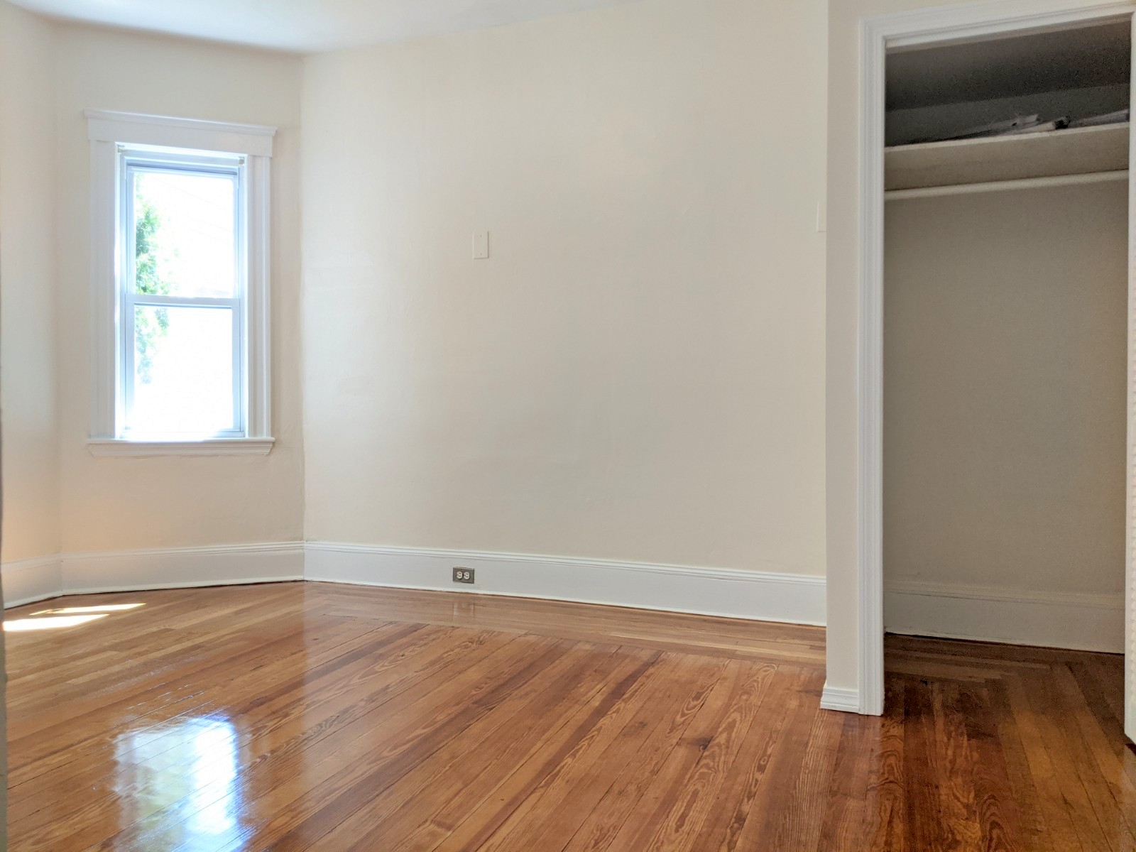 64 Linden Ave, Porter Square