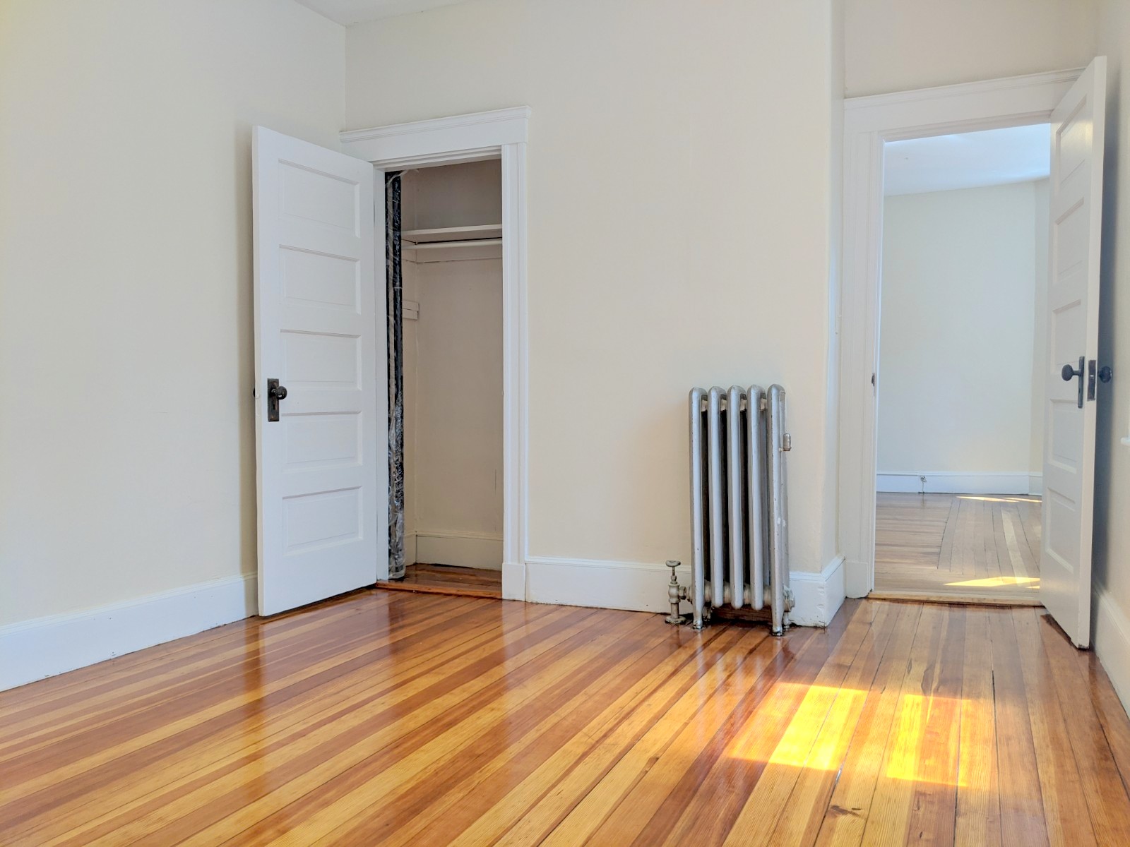 64 Linden Ave, Porter Square