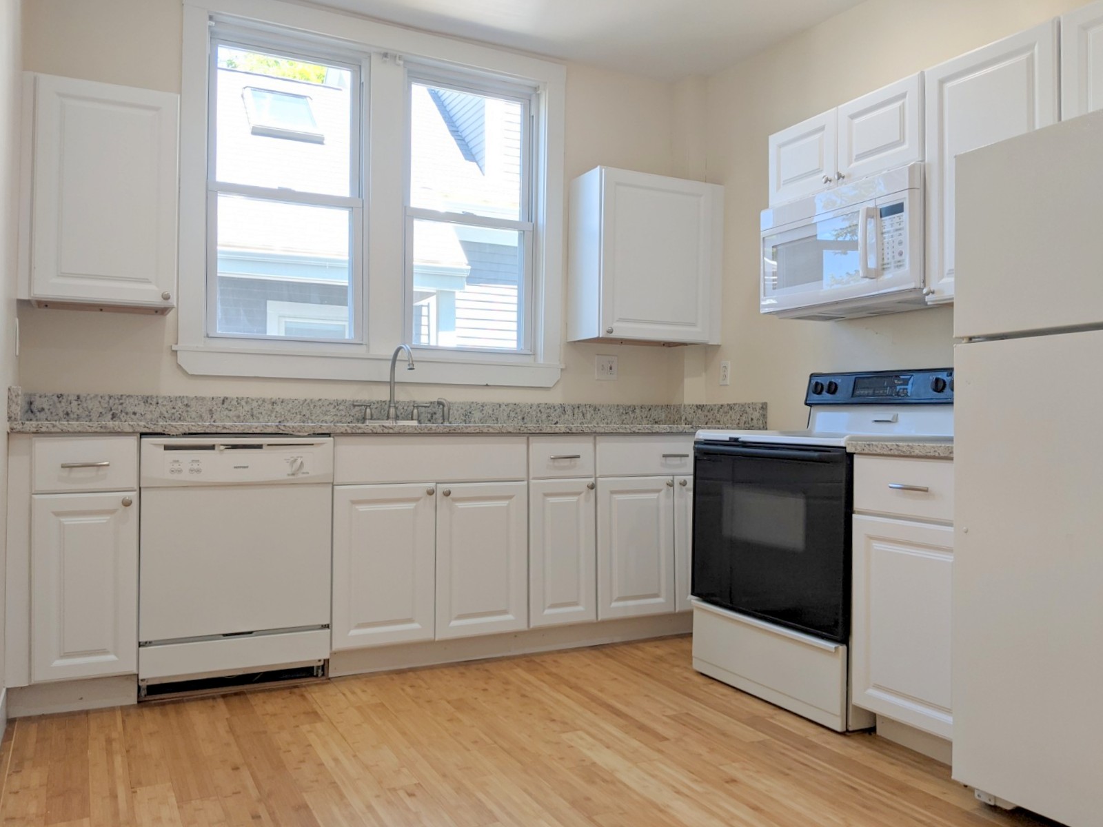 64 Linden Ave, Porter Square