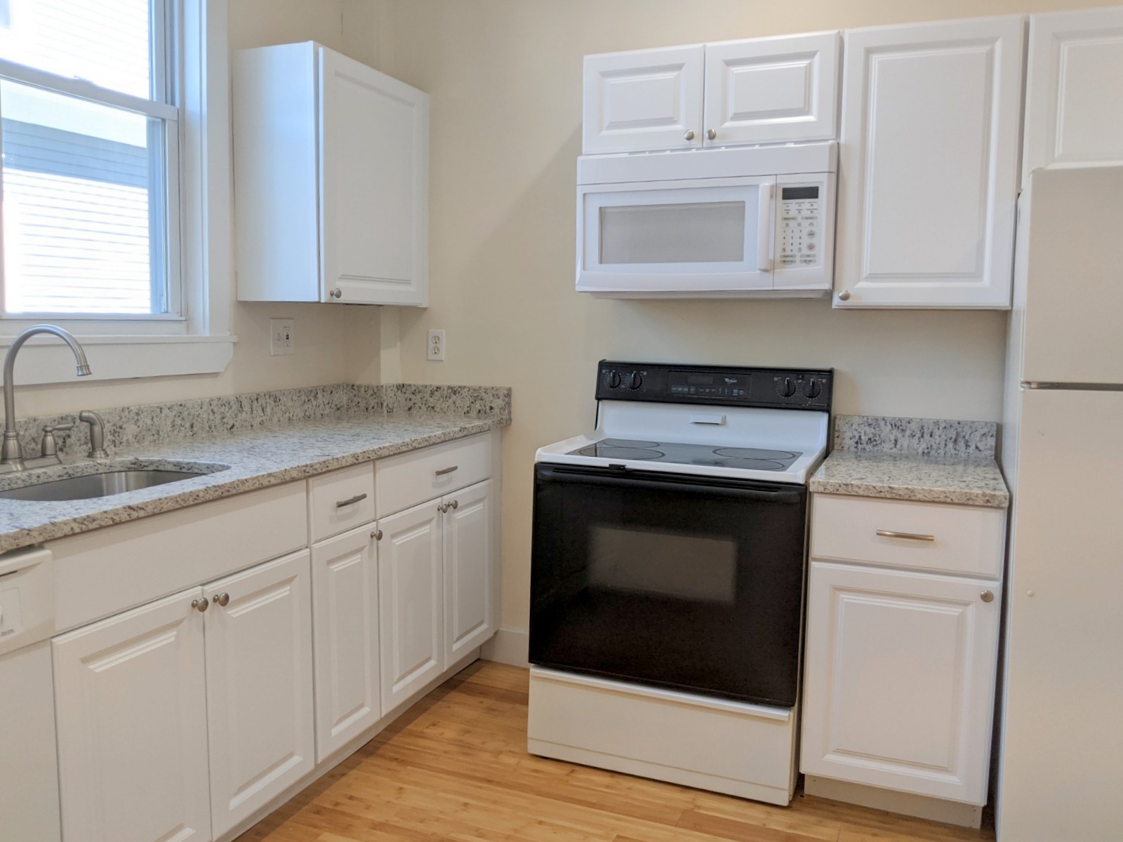 64 Linden Ave, Porter Square