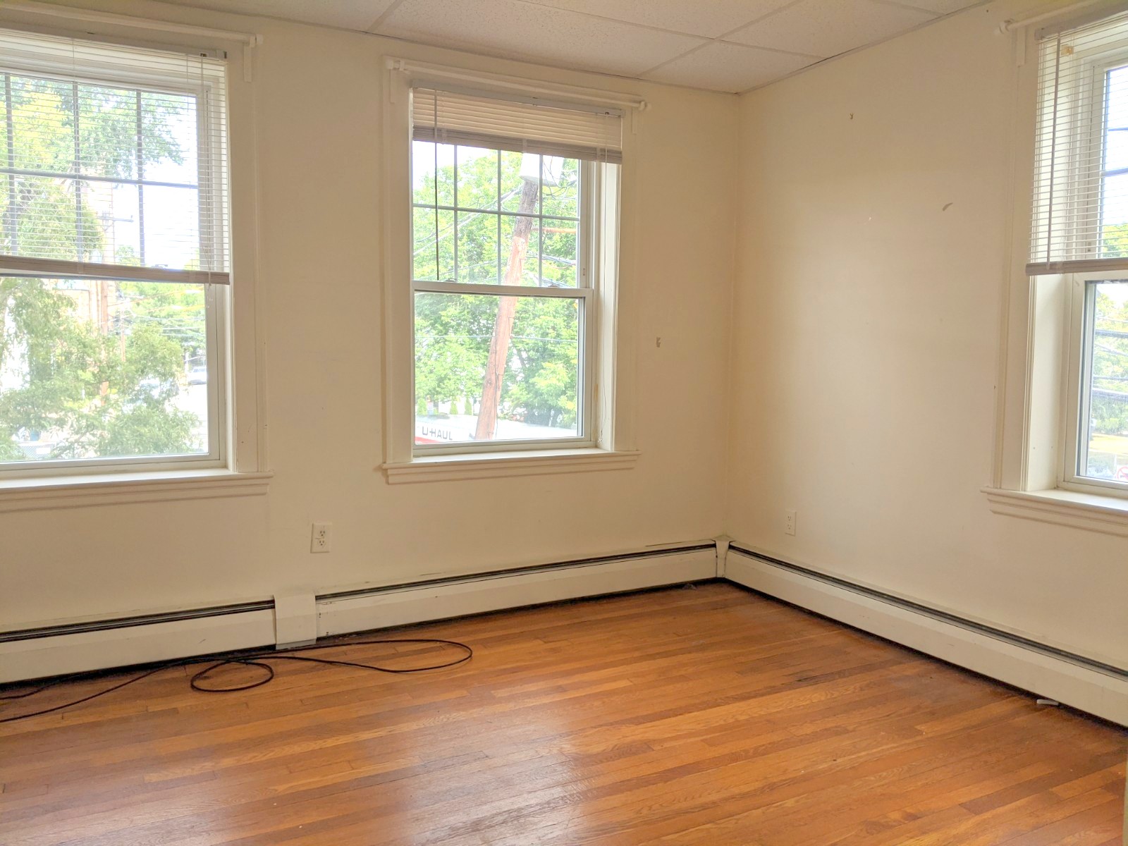 36 College Ave, Davis Square