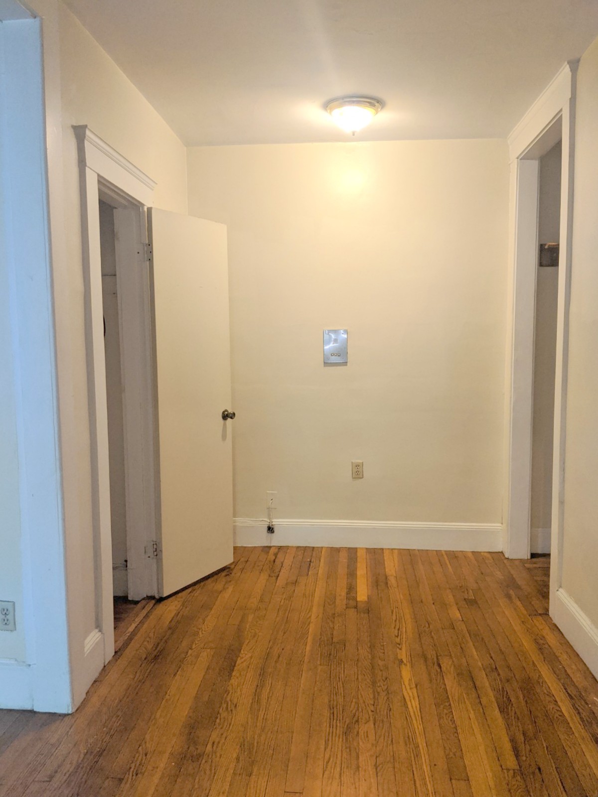 10 Agassiz St, Neighborhood Nine