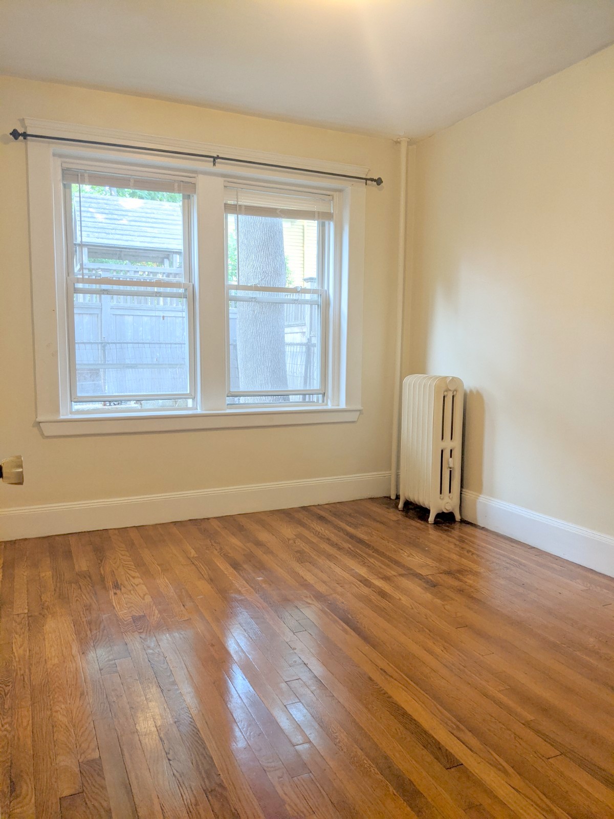 10 Agassiz St, Neighborhood Nine