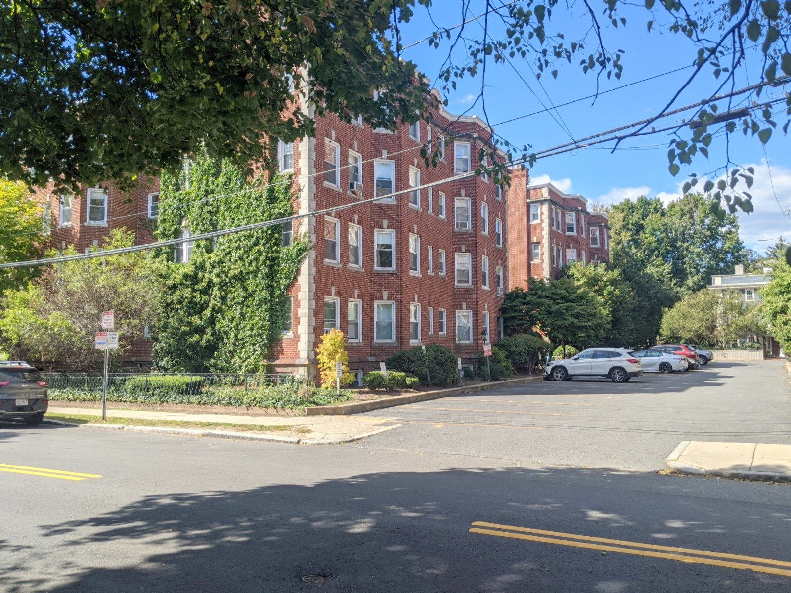 8 Craigie Cir, Harvard Square