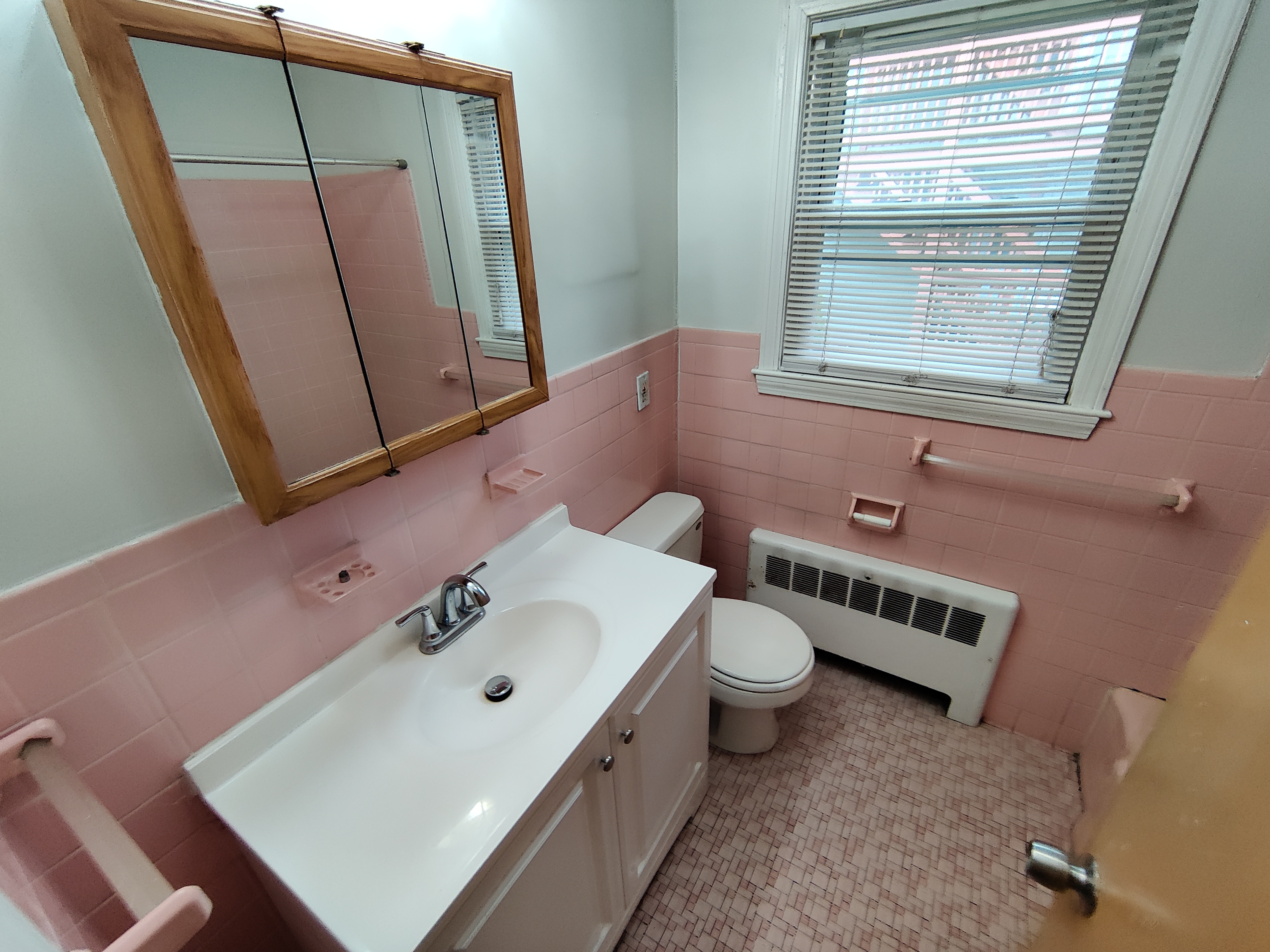 9 Monastery Rd, Brighton