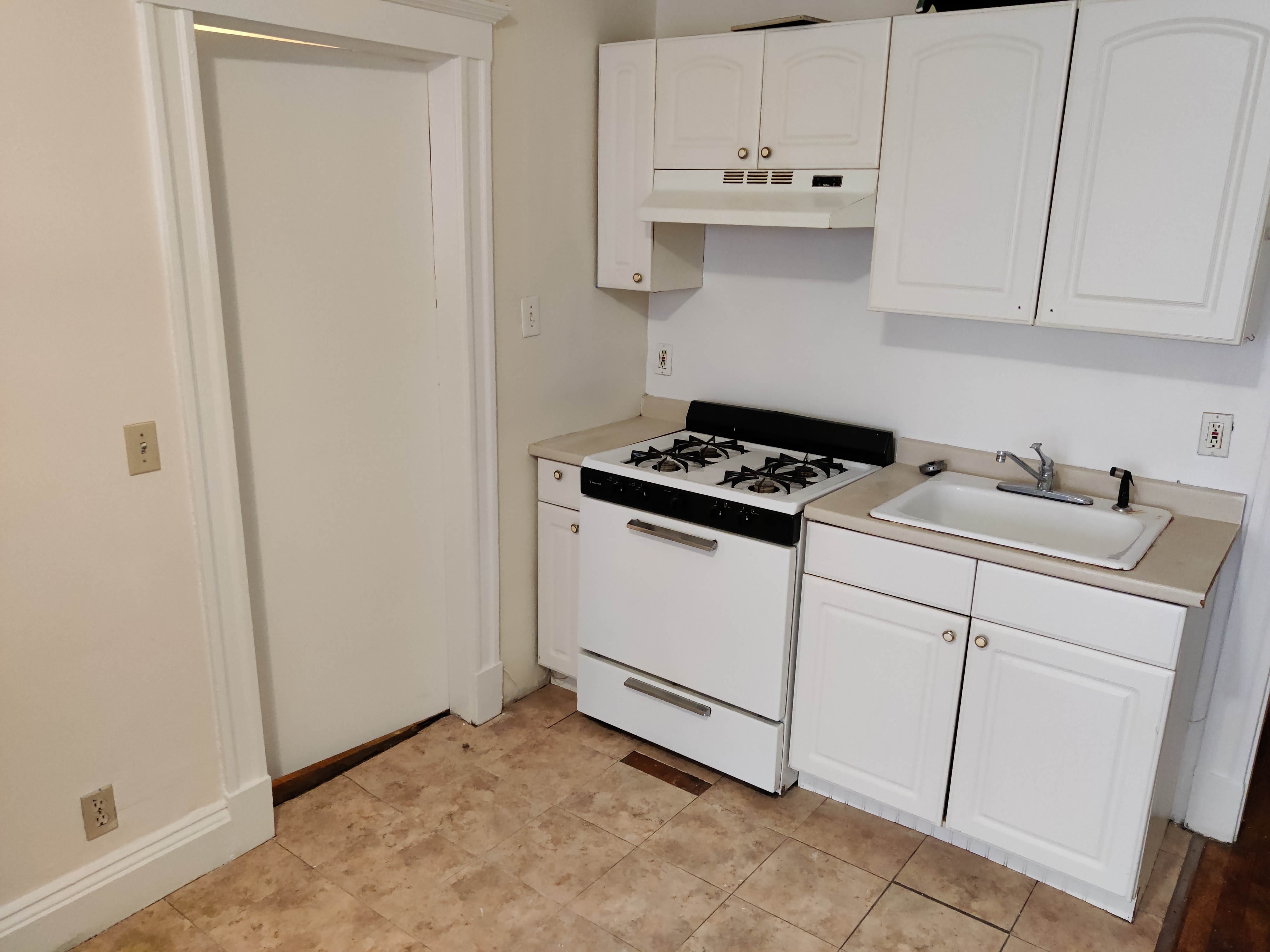 14 Melvin Ave, Brighton