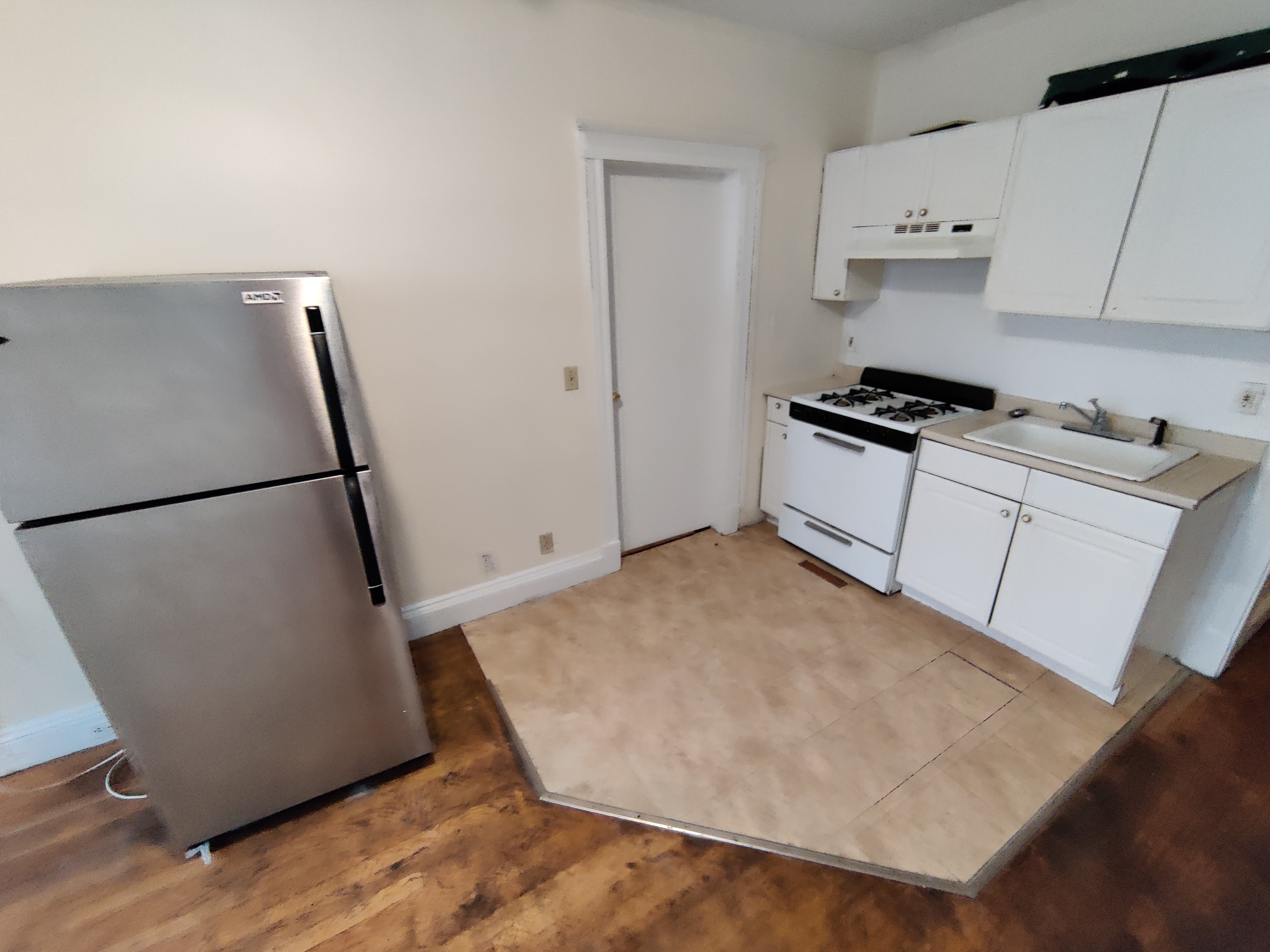 14 Melvin Ave, Brighton