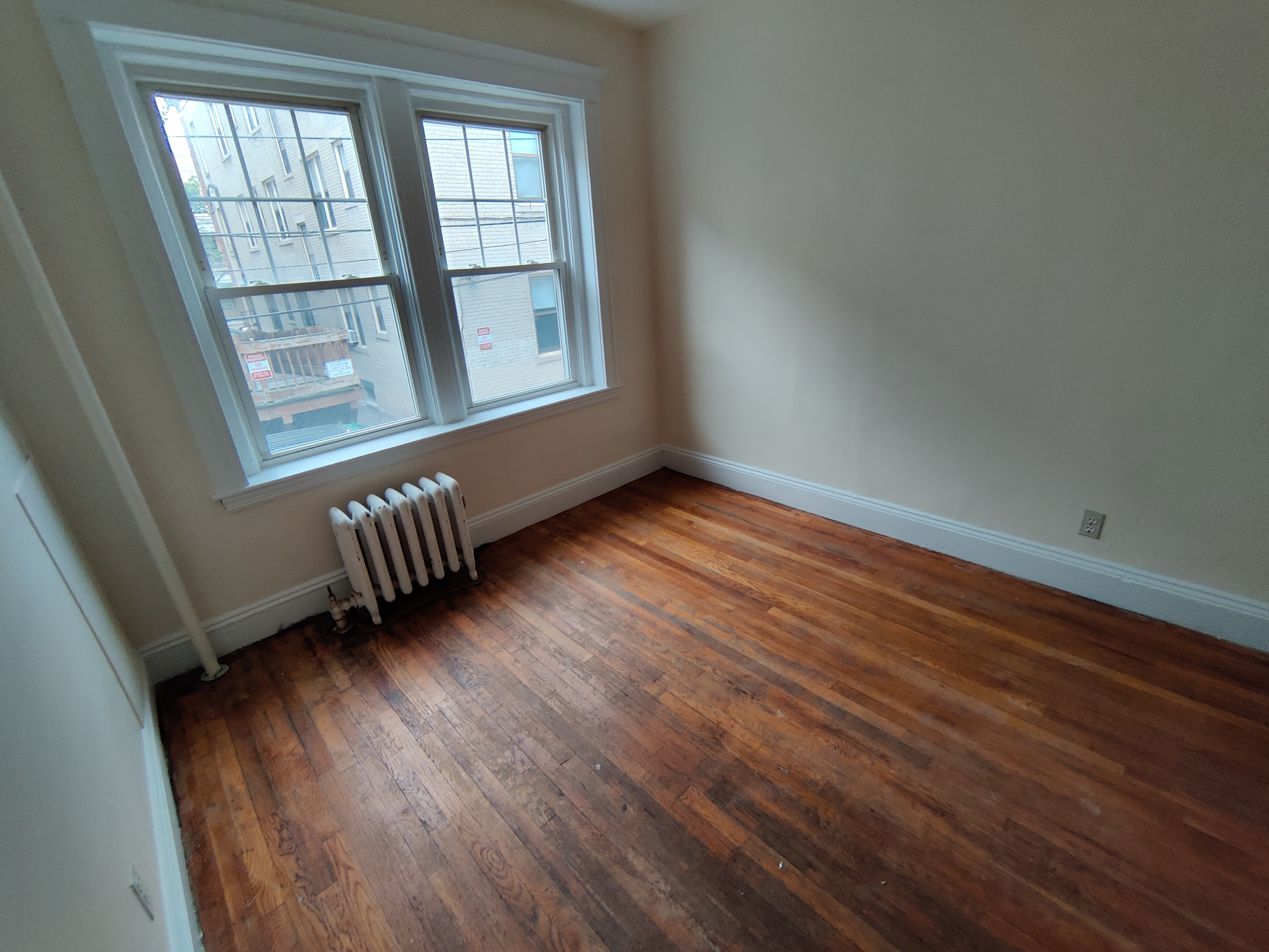 14 Melvin Ave, Brighton