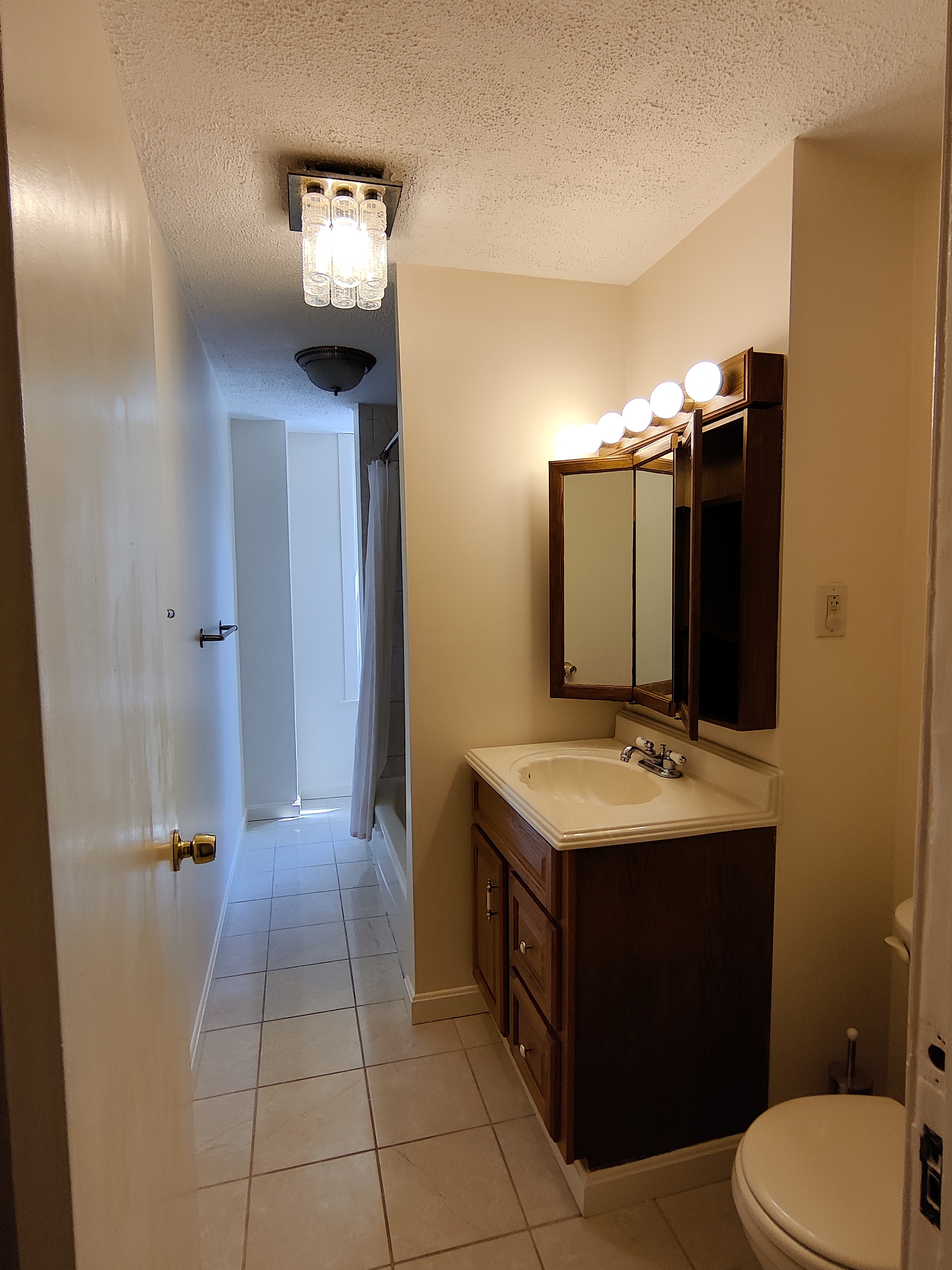 61 Kenwood St, Coolidge Corner