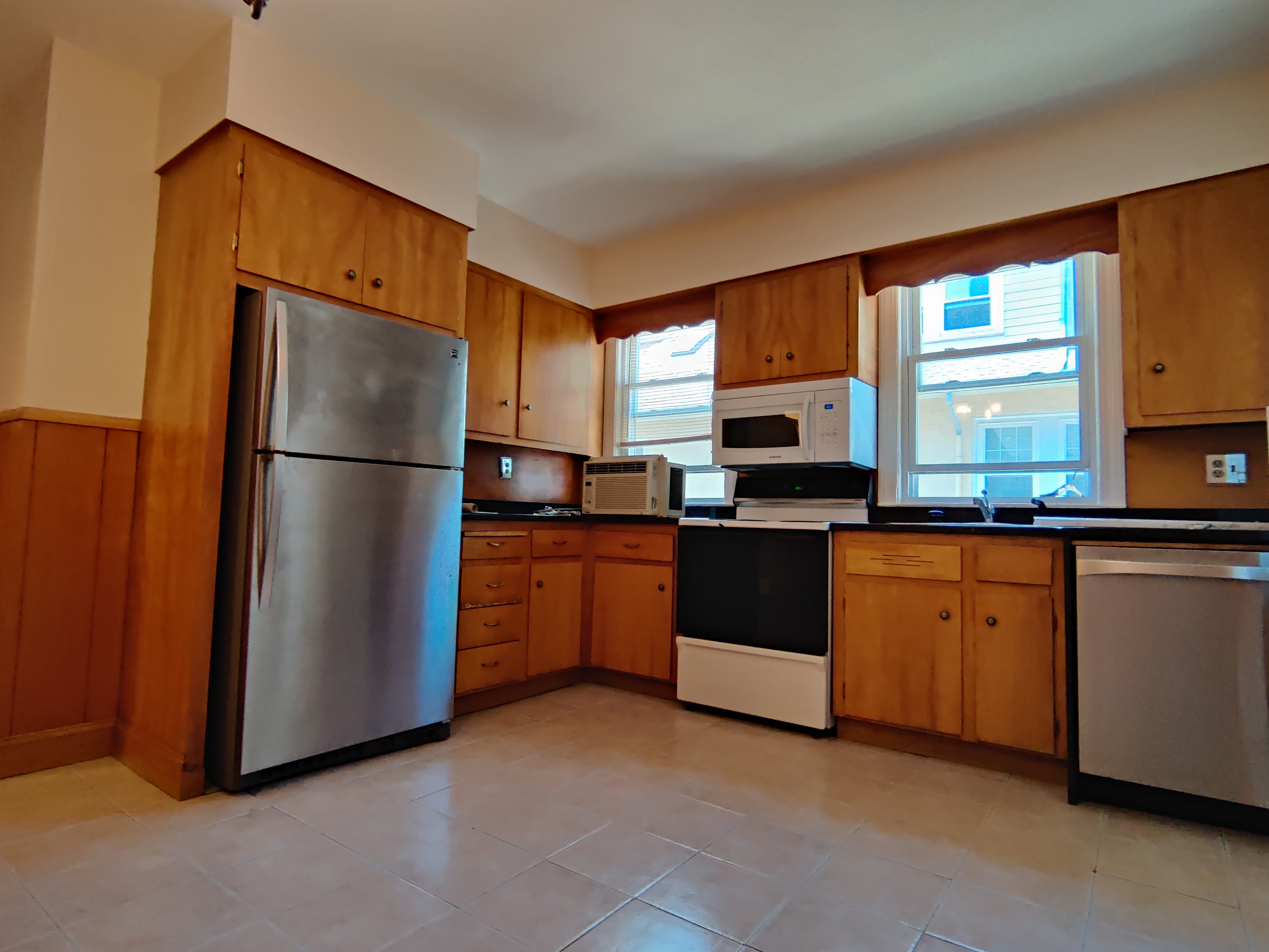 61 Kenwood St, Coolidge Corner