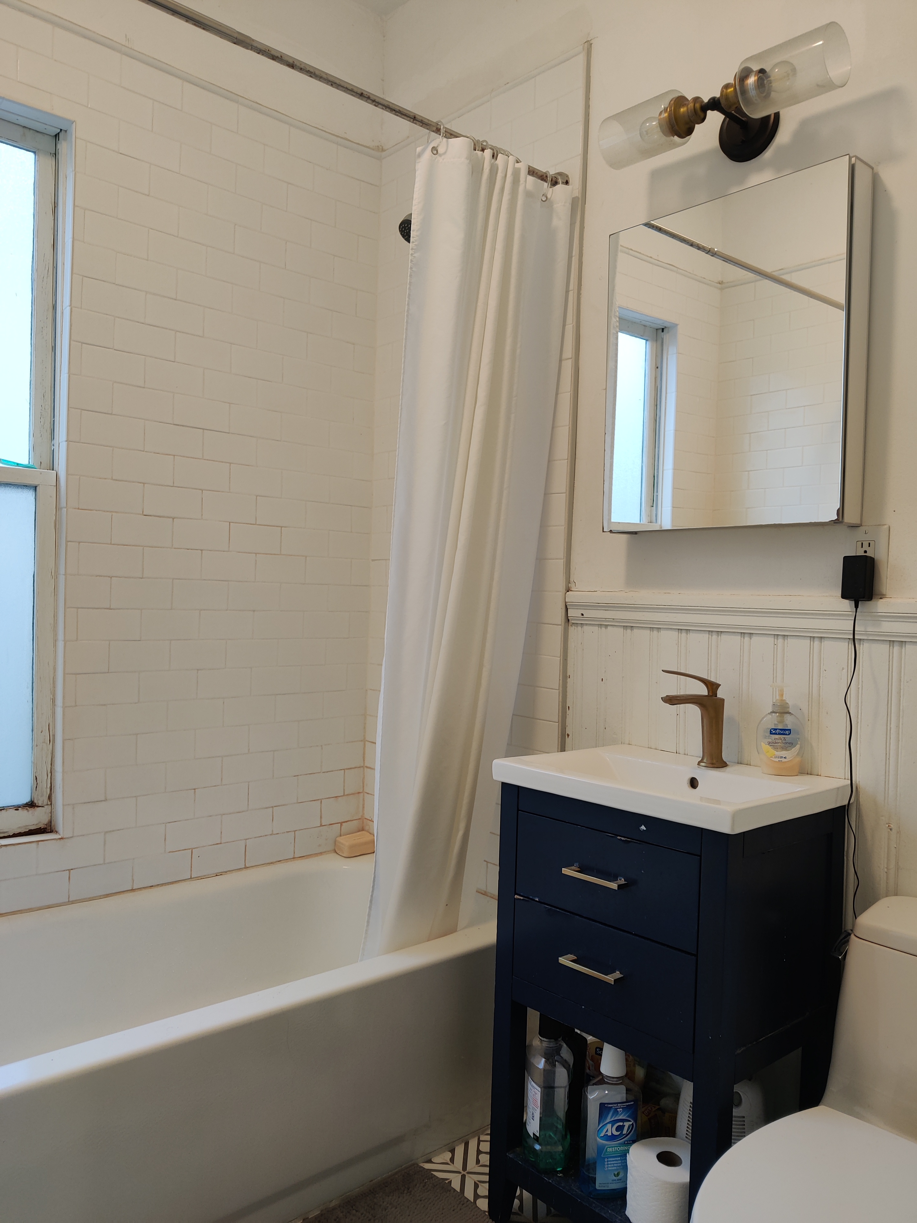 35 Highland Ave, Mid-Cambridge