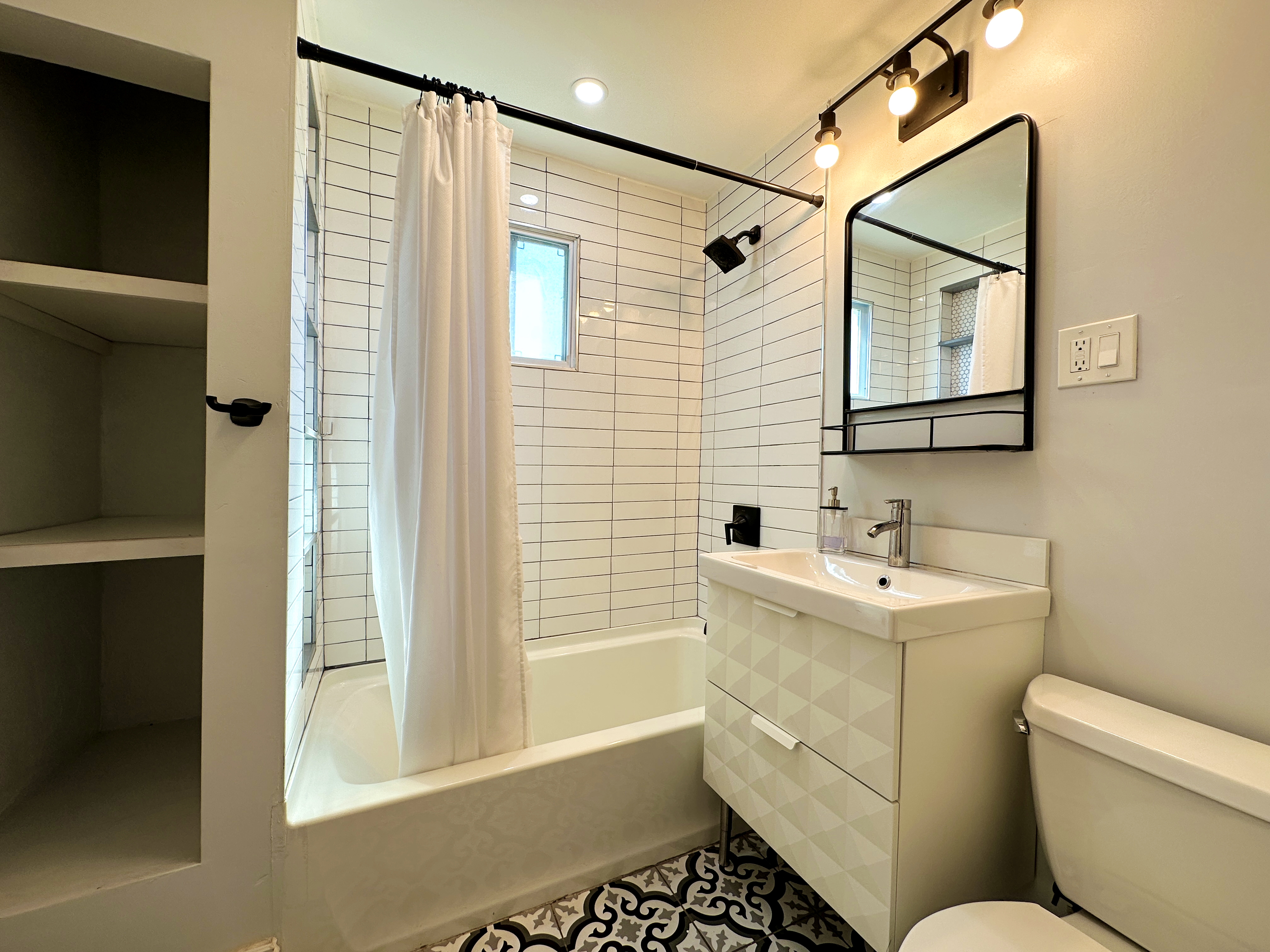 12 Appleton St, Malden