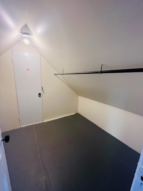 43 Dartmouth St, Winter Hill