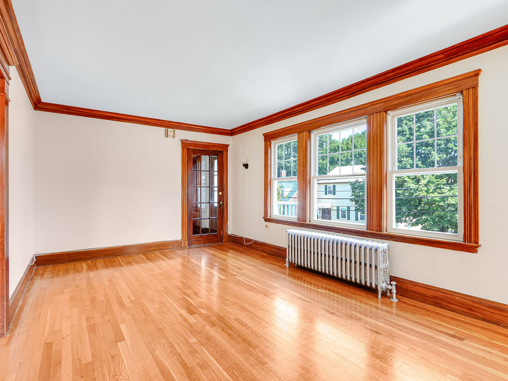 20 Zeller St, Roslindale