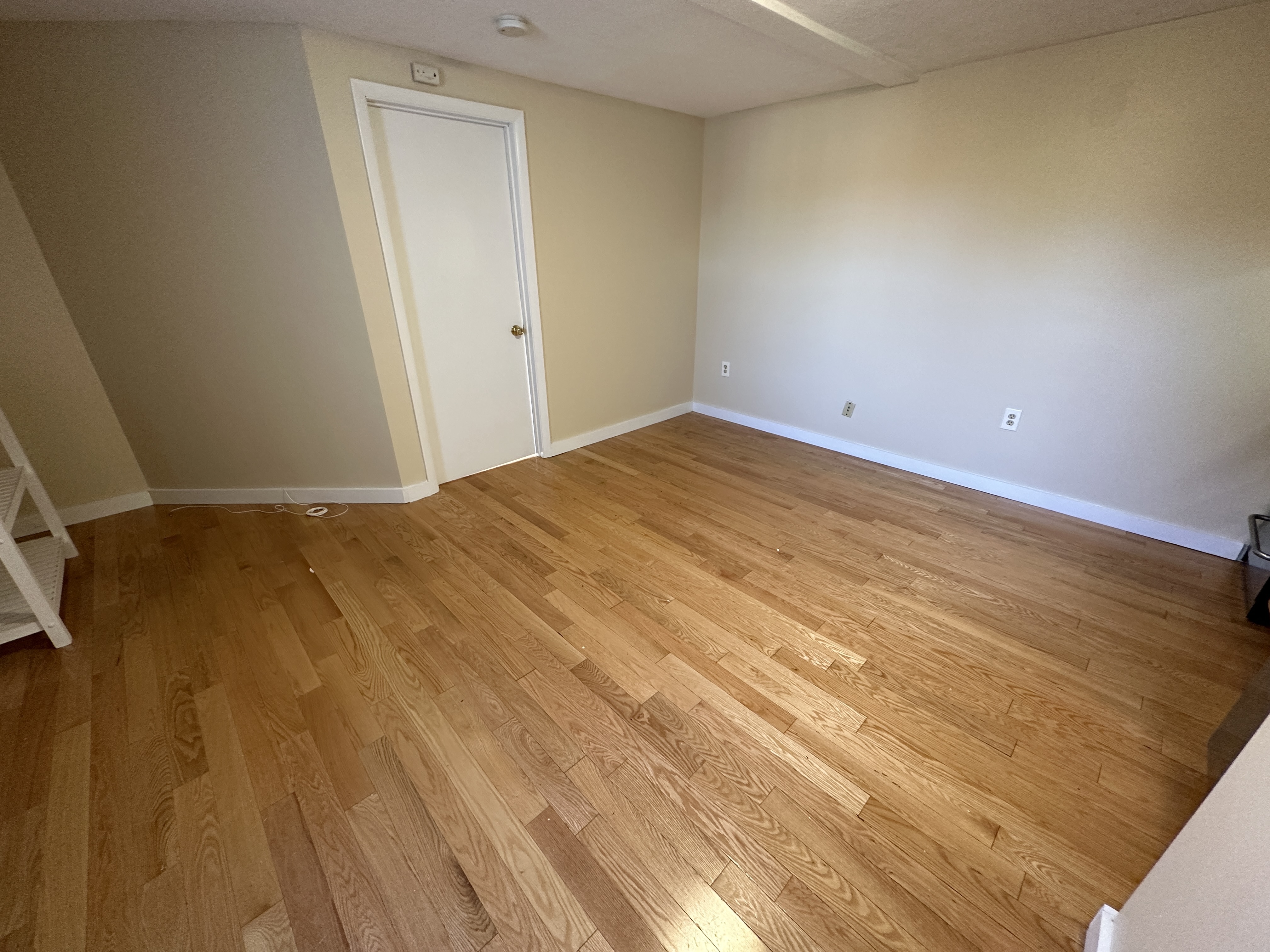 385 Dorchester St, South Boston