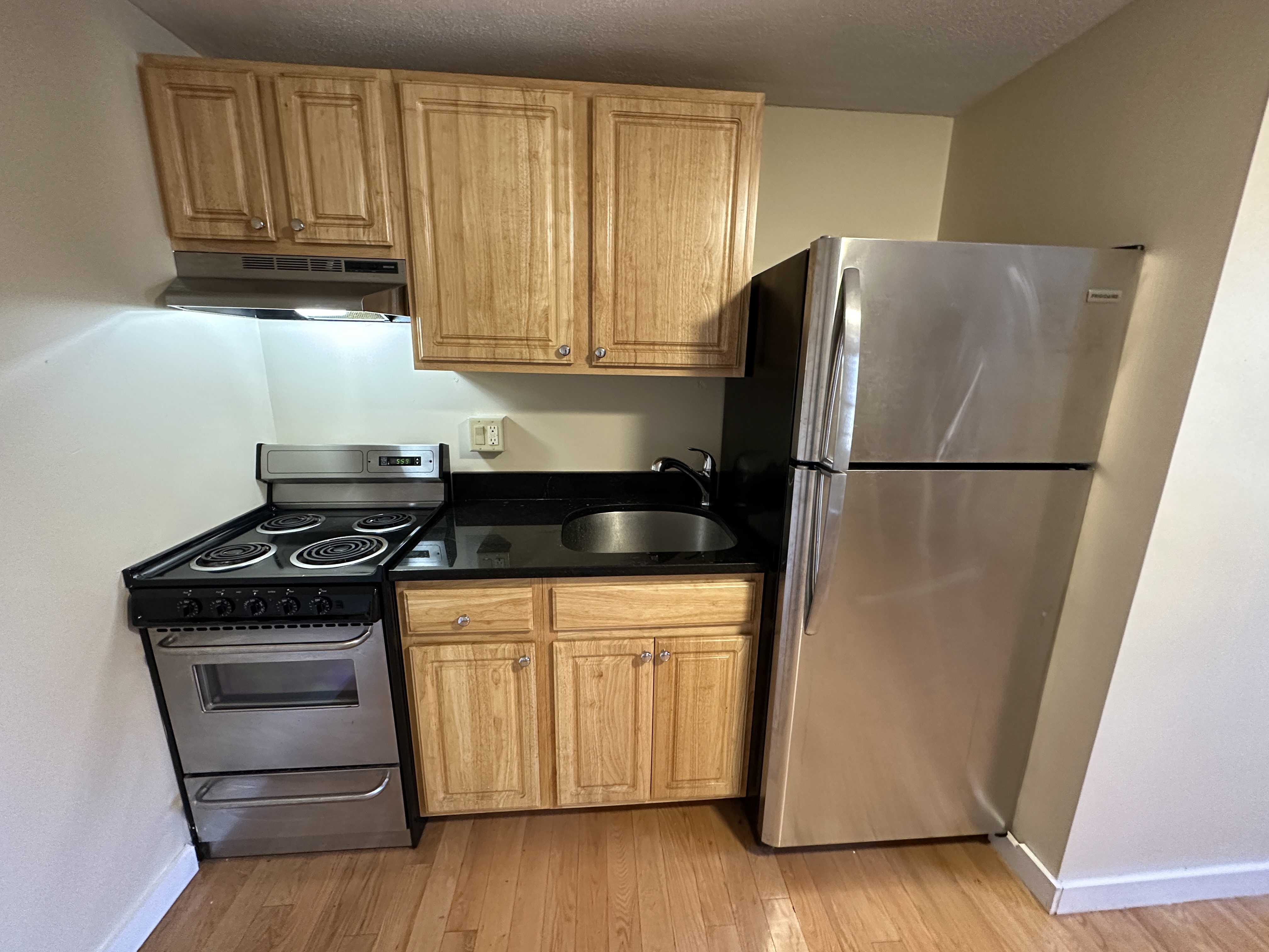 385 Dorchester St, South Boston