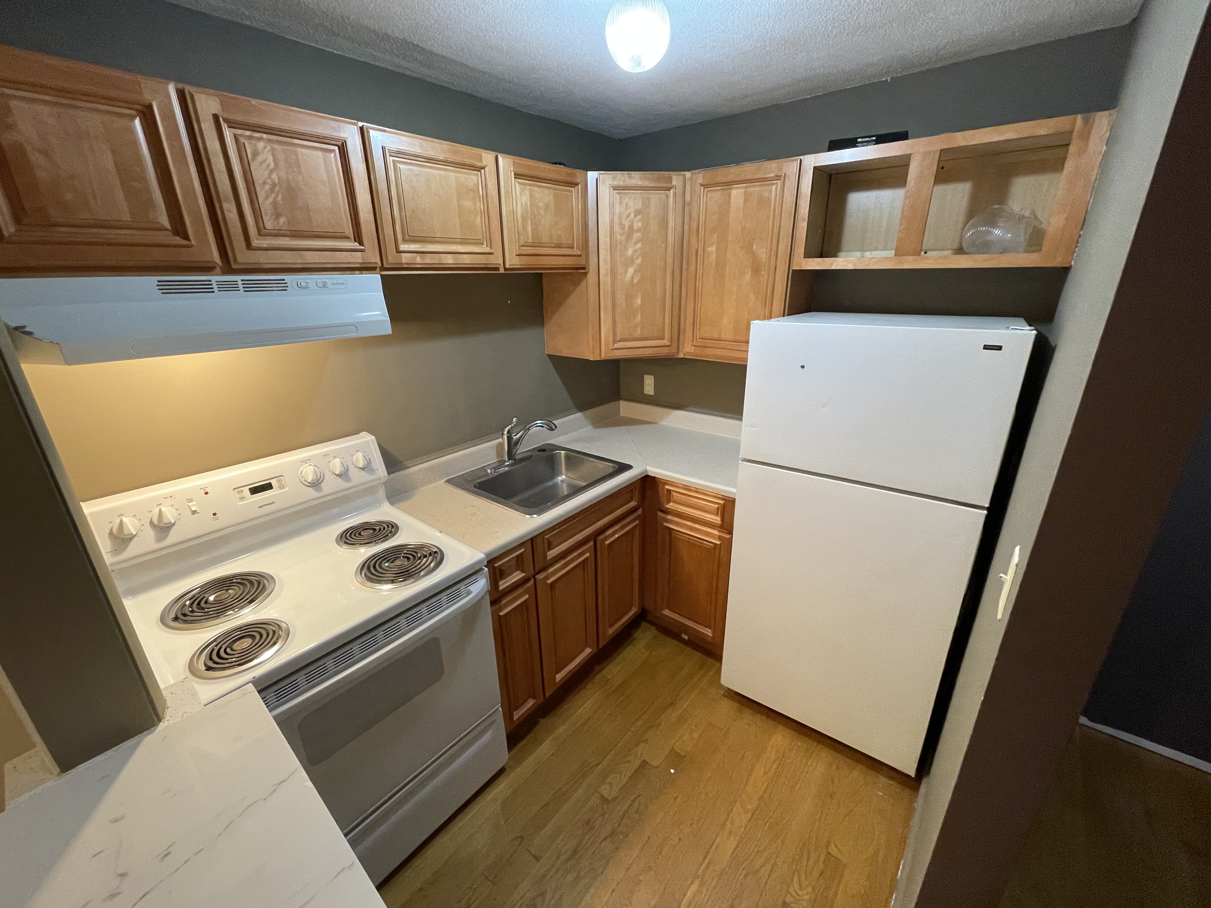 34 Gardner St, Allston