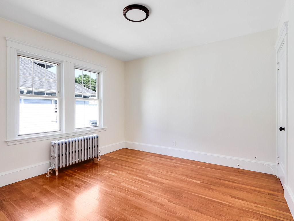 20 Zeller St, Roslindale