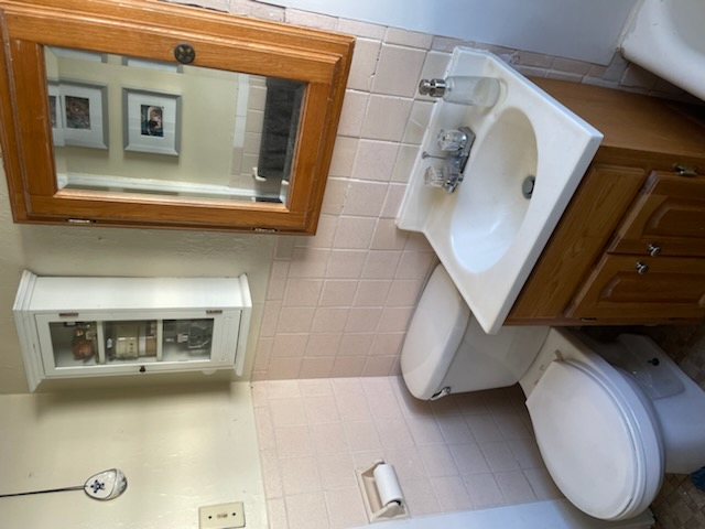 33 Lourdes Ave, Jamaica Plain