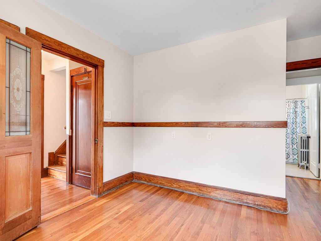 20 Zeller St, Roslindale