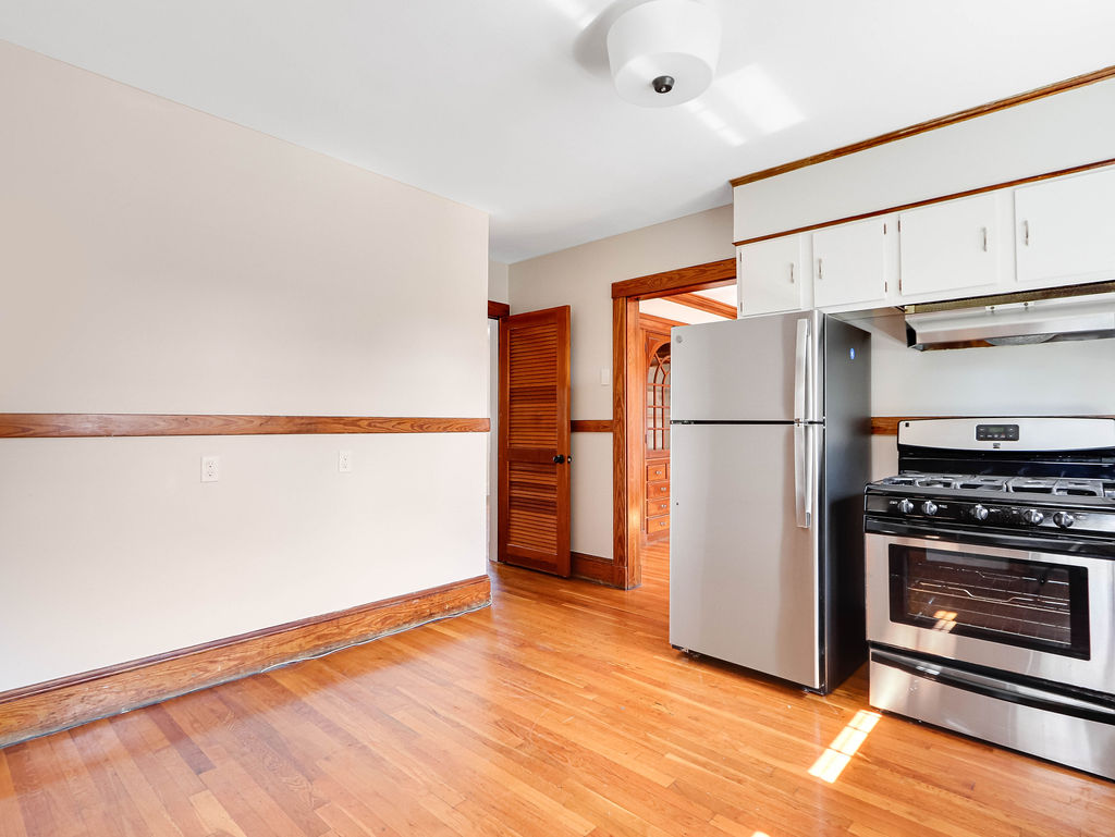 20 Zeller St, Roslindale