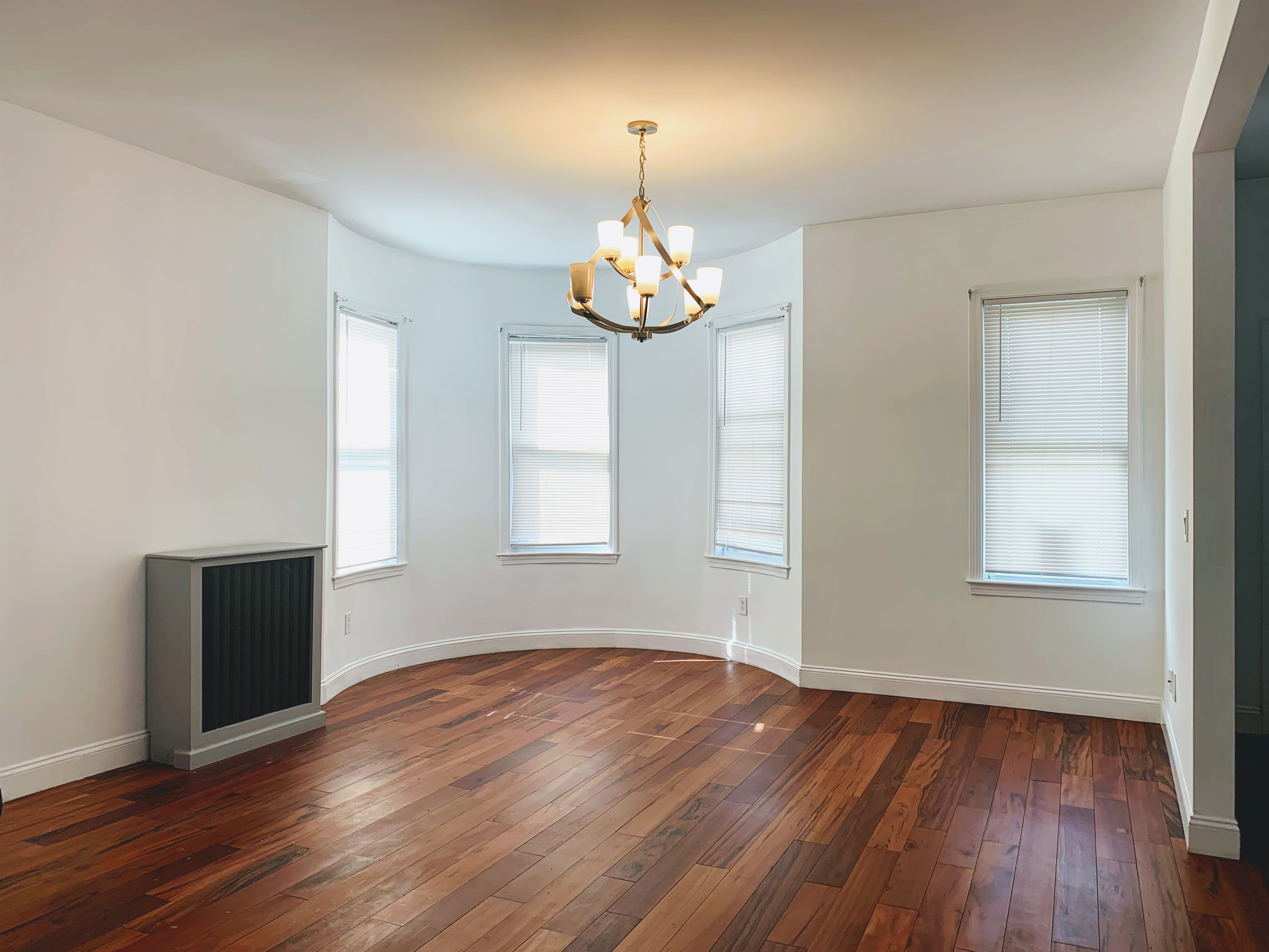 196 Amory St, Jamaica Plain