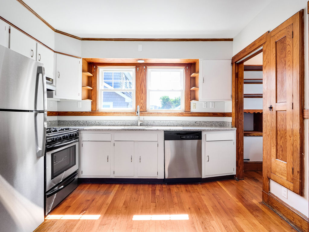 20 Zeller St, Roslindale