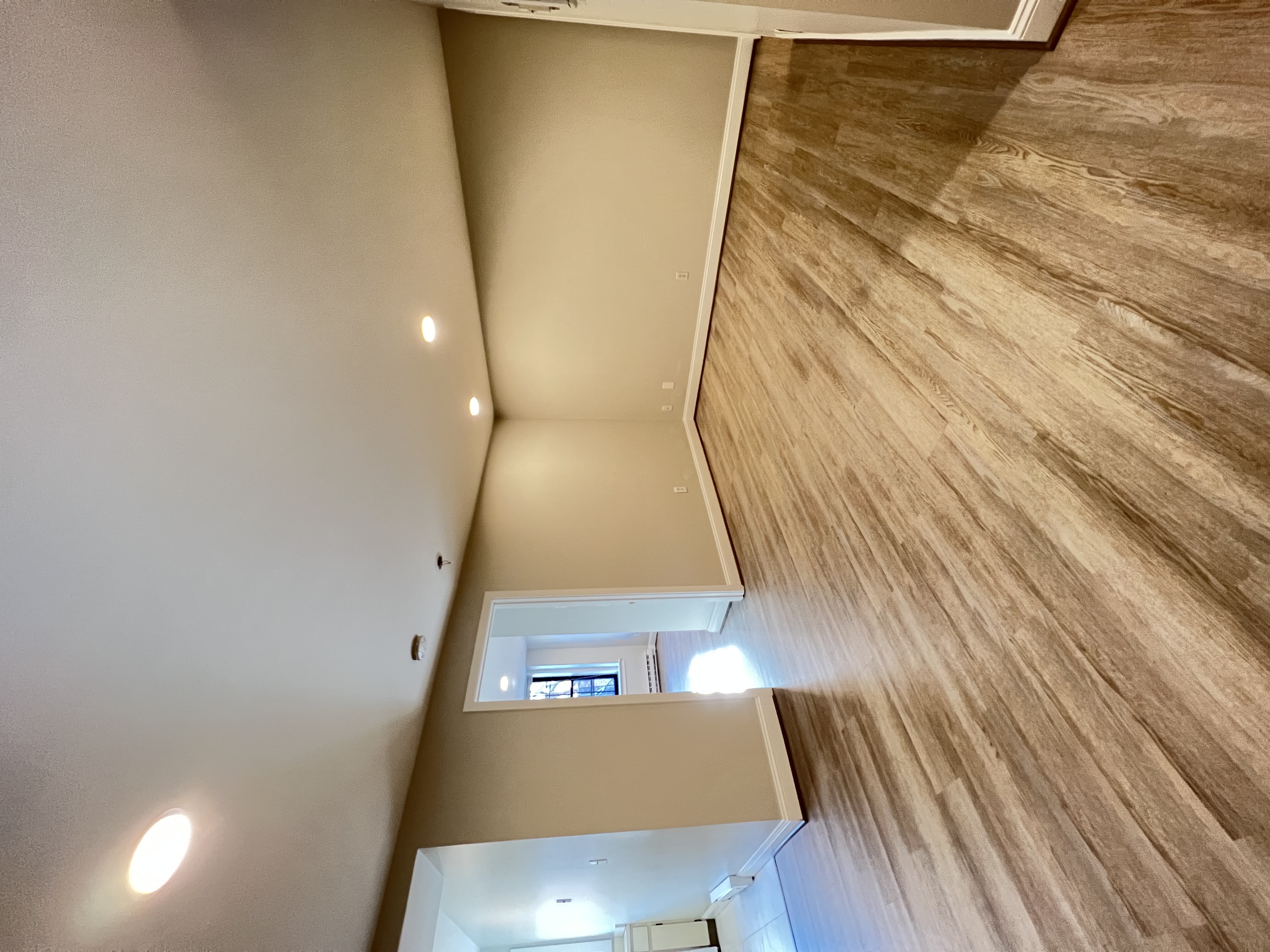 166 Saint Botolph St, South End