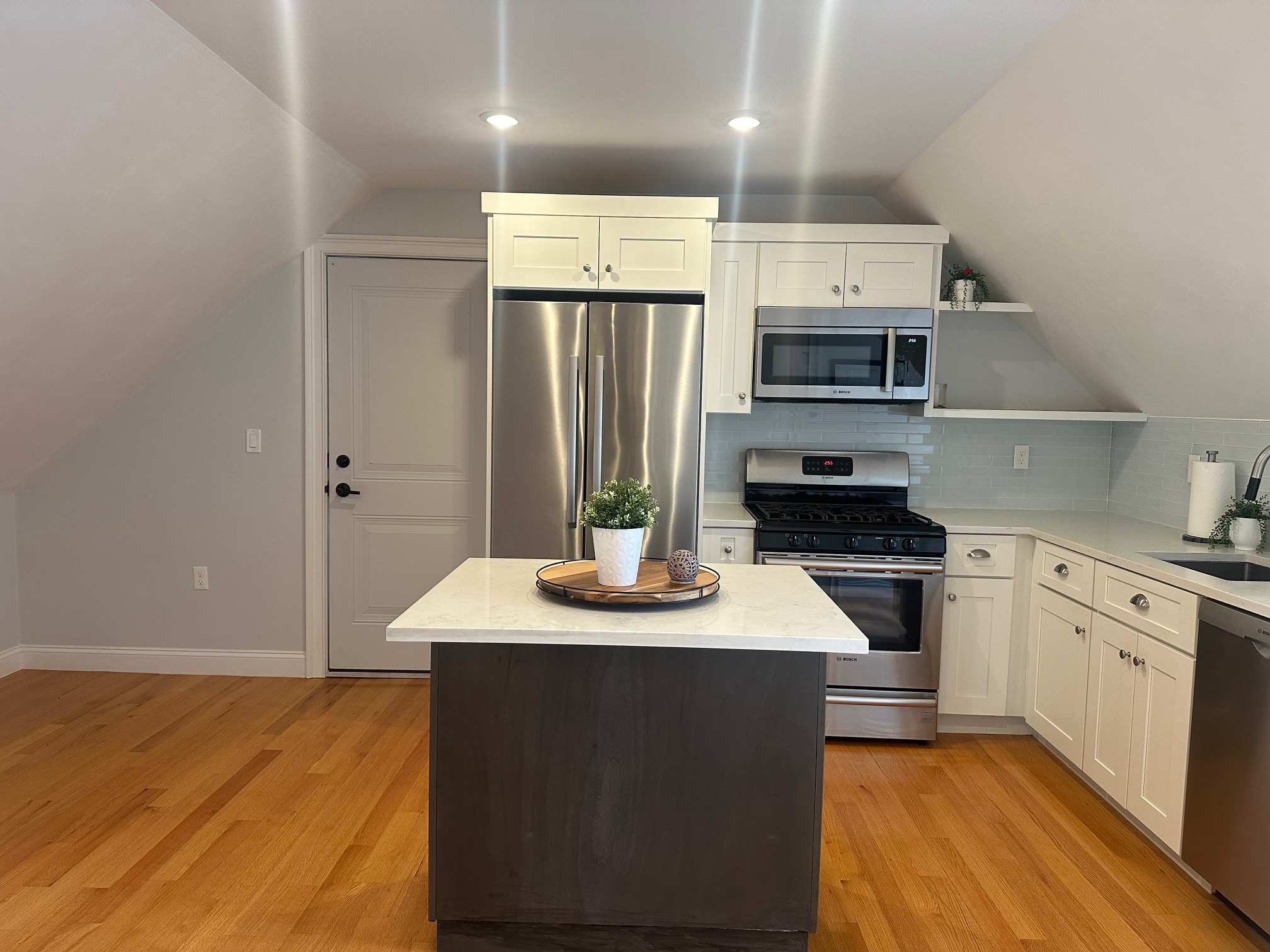 25 Chilcott Pl, Jamaica Plain