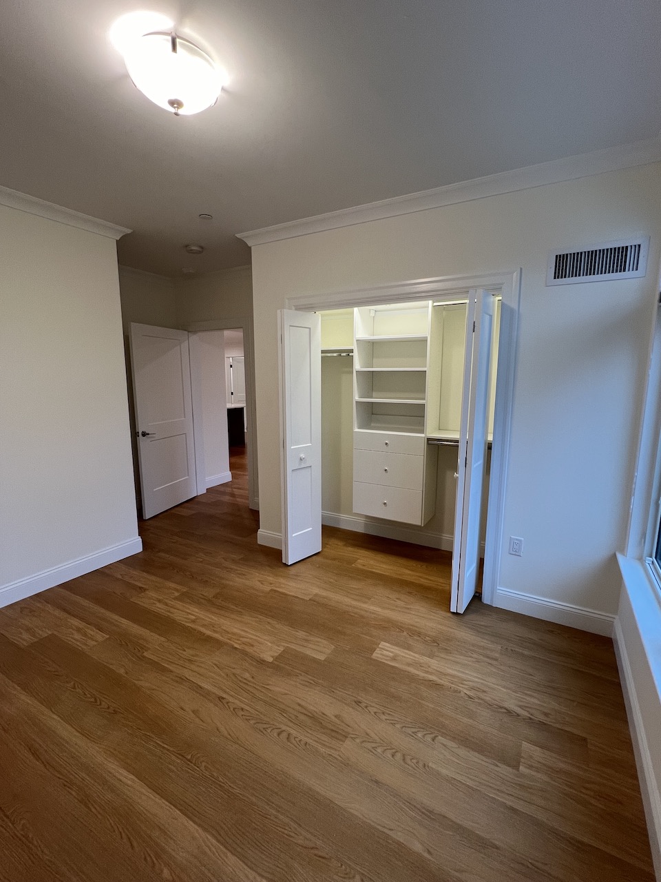 101 Asheville Rd, Chestnut Hill