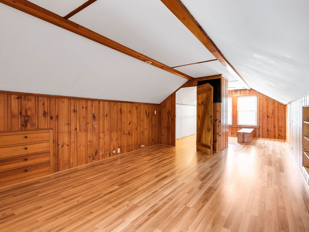 20 Zeller St, Roslindale