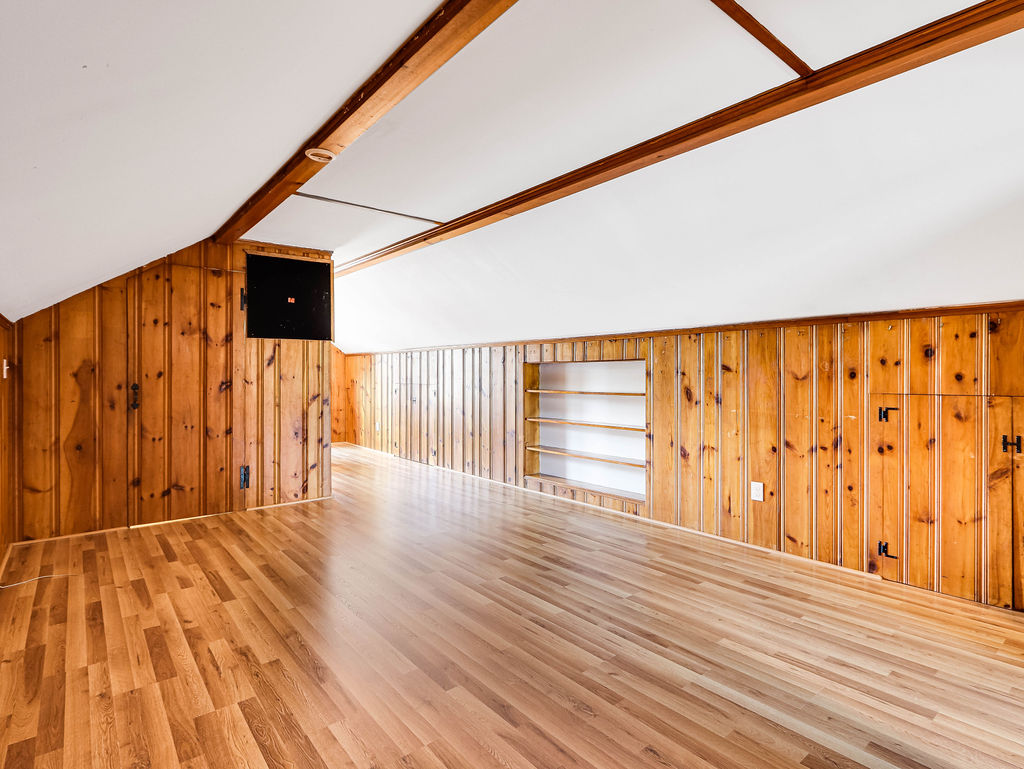 20 Zeller St, Roslindale