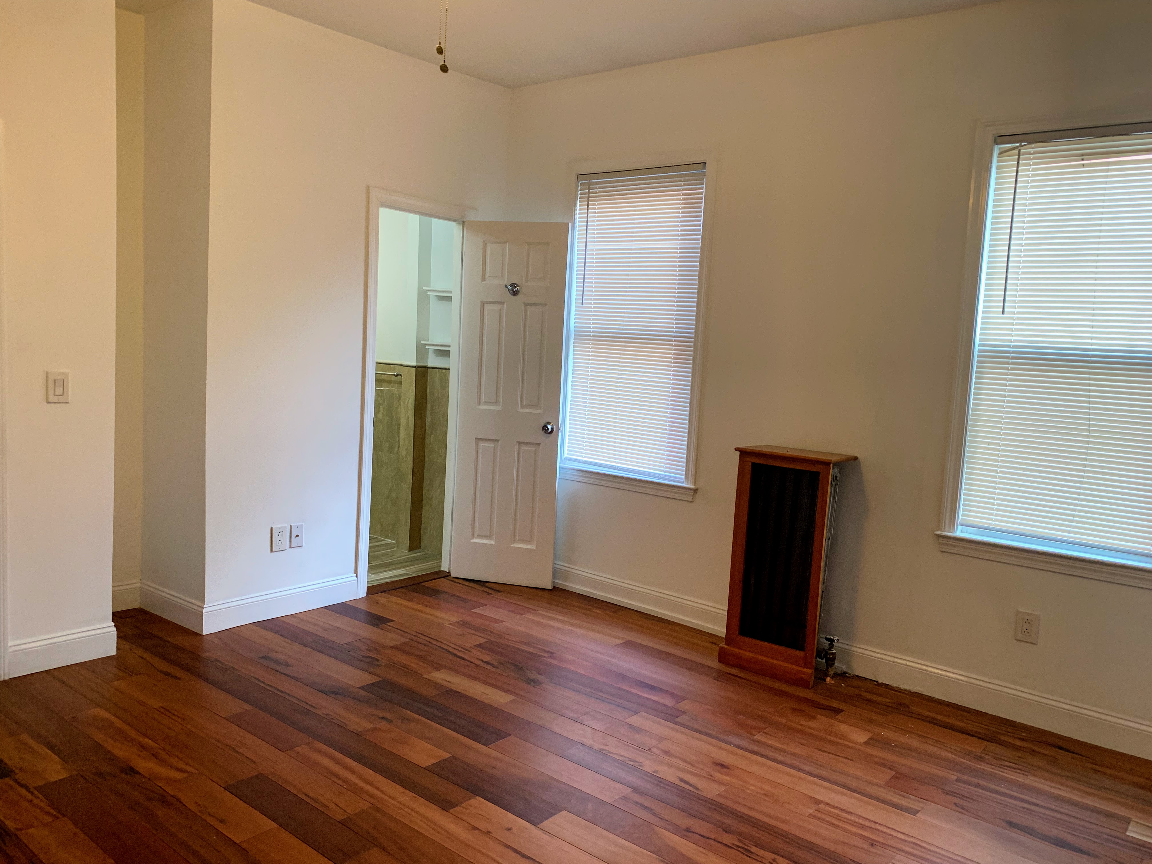 196 Amory St, Jamaica Plain