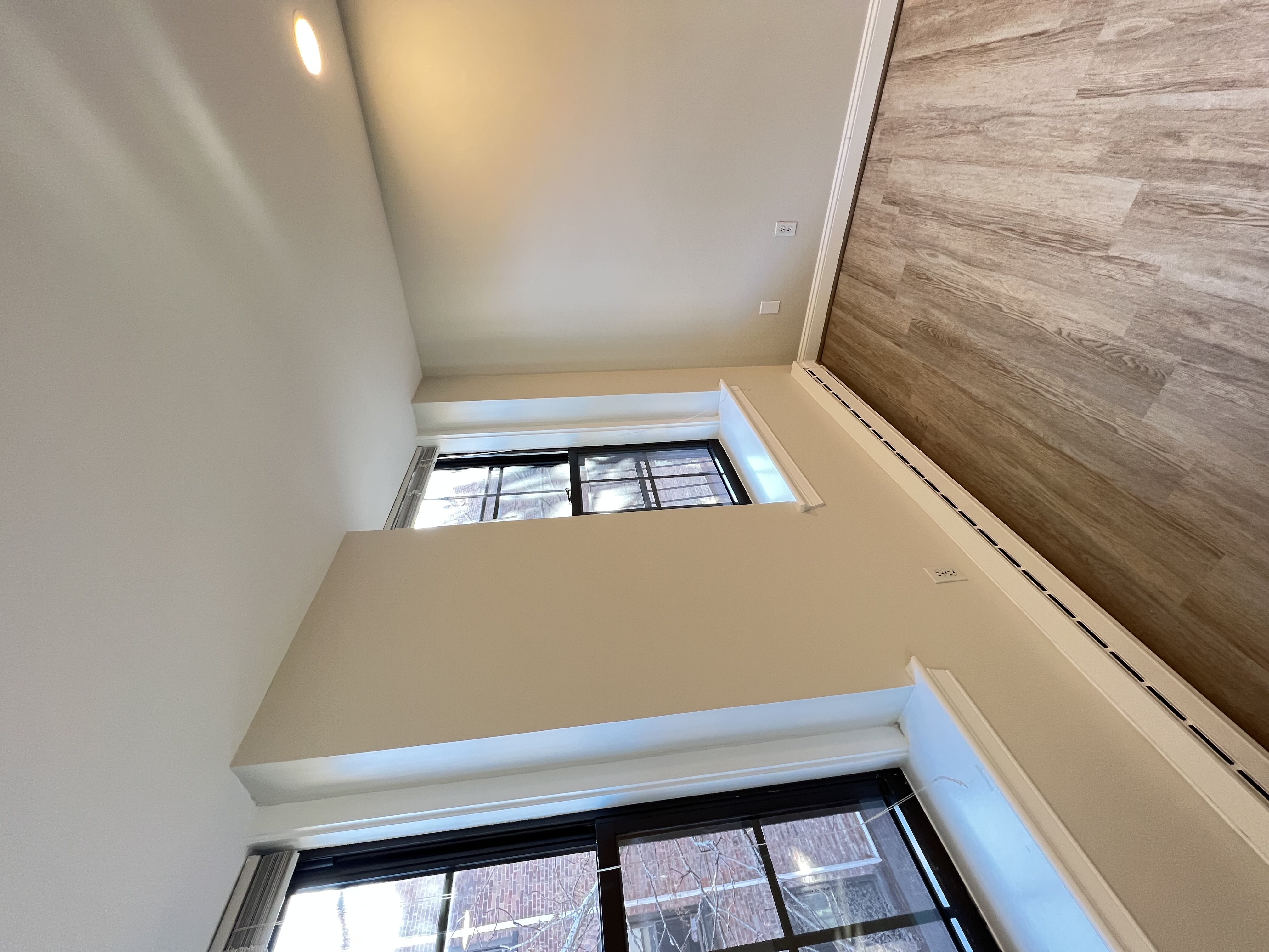 166 Saint Botolph St, South End