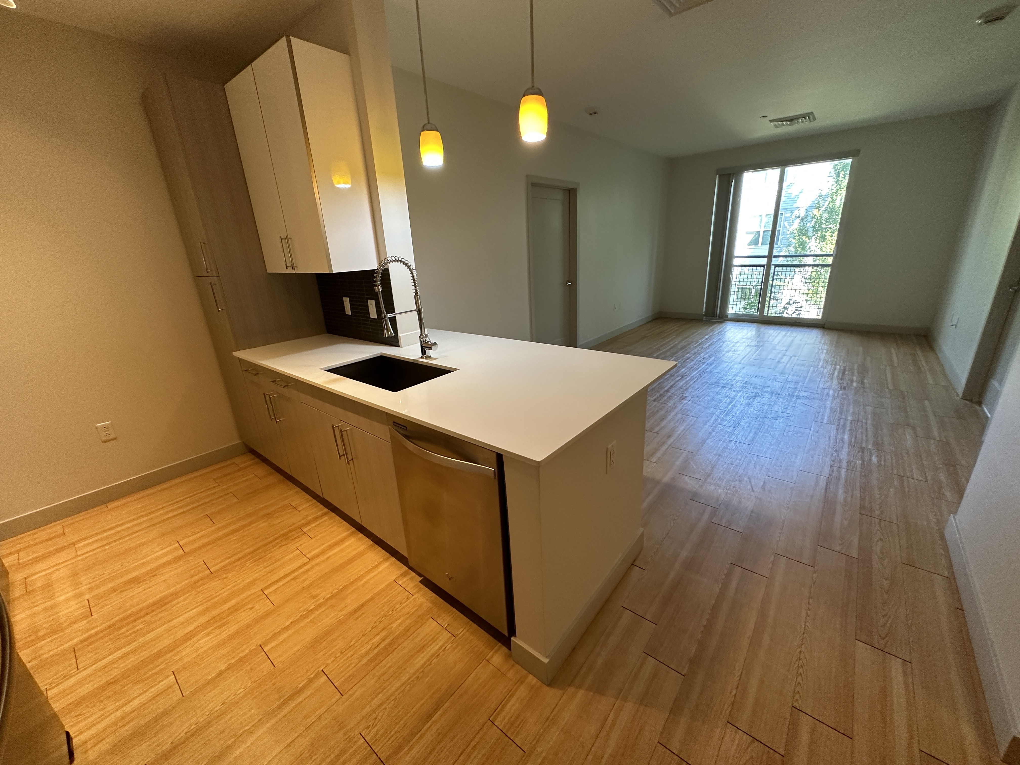 320 D St, South Boston