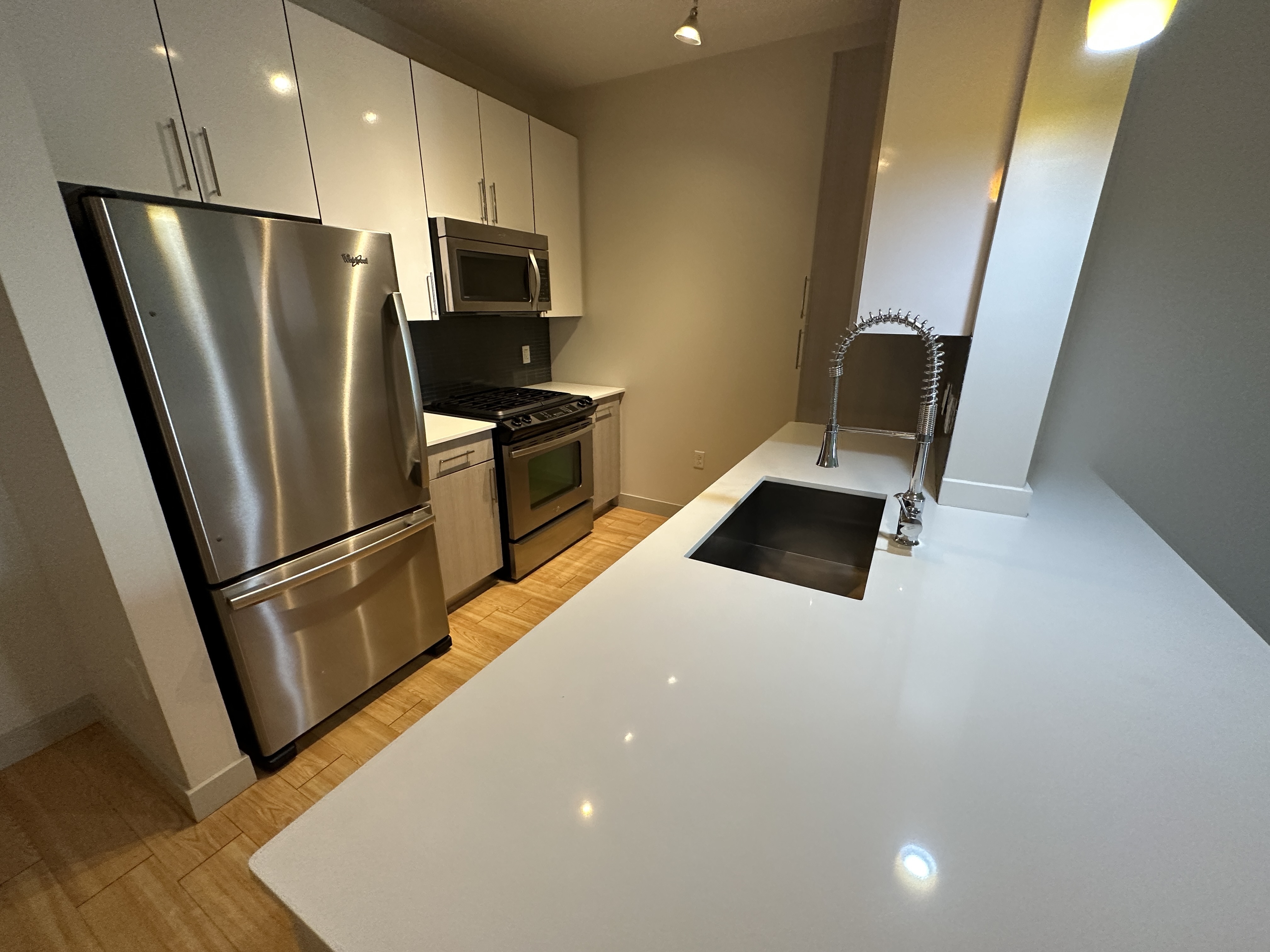 320 D St, South Boston