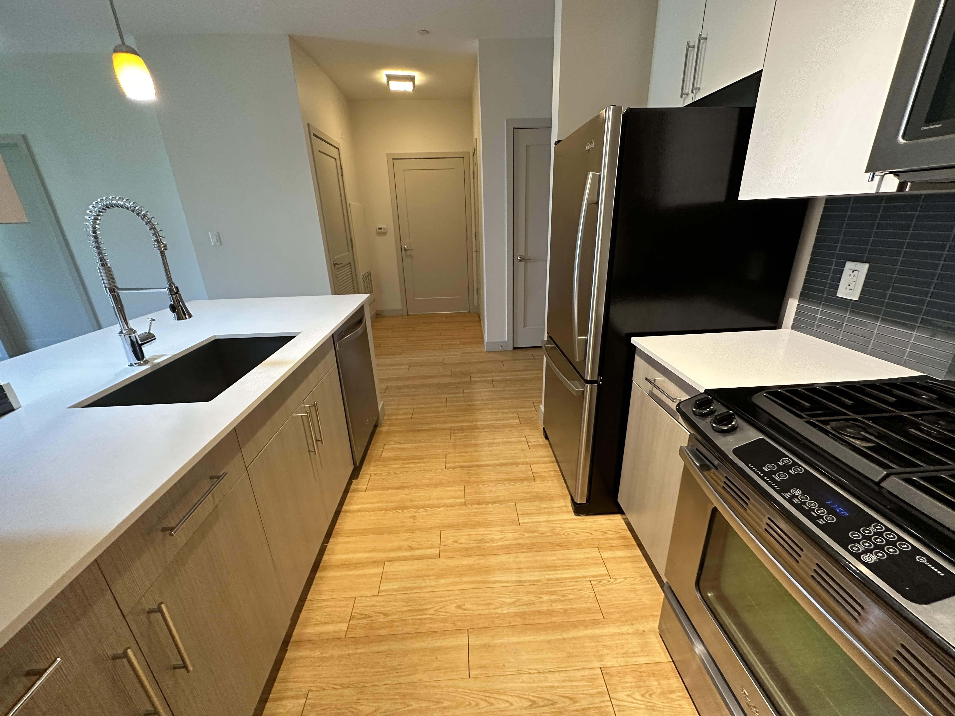 320 D St, South Boston