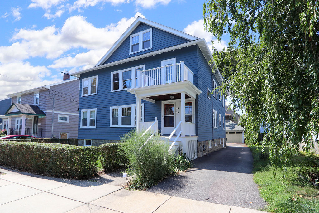 20 Zeller St, Roslindale