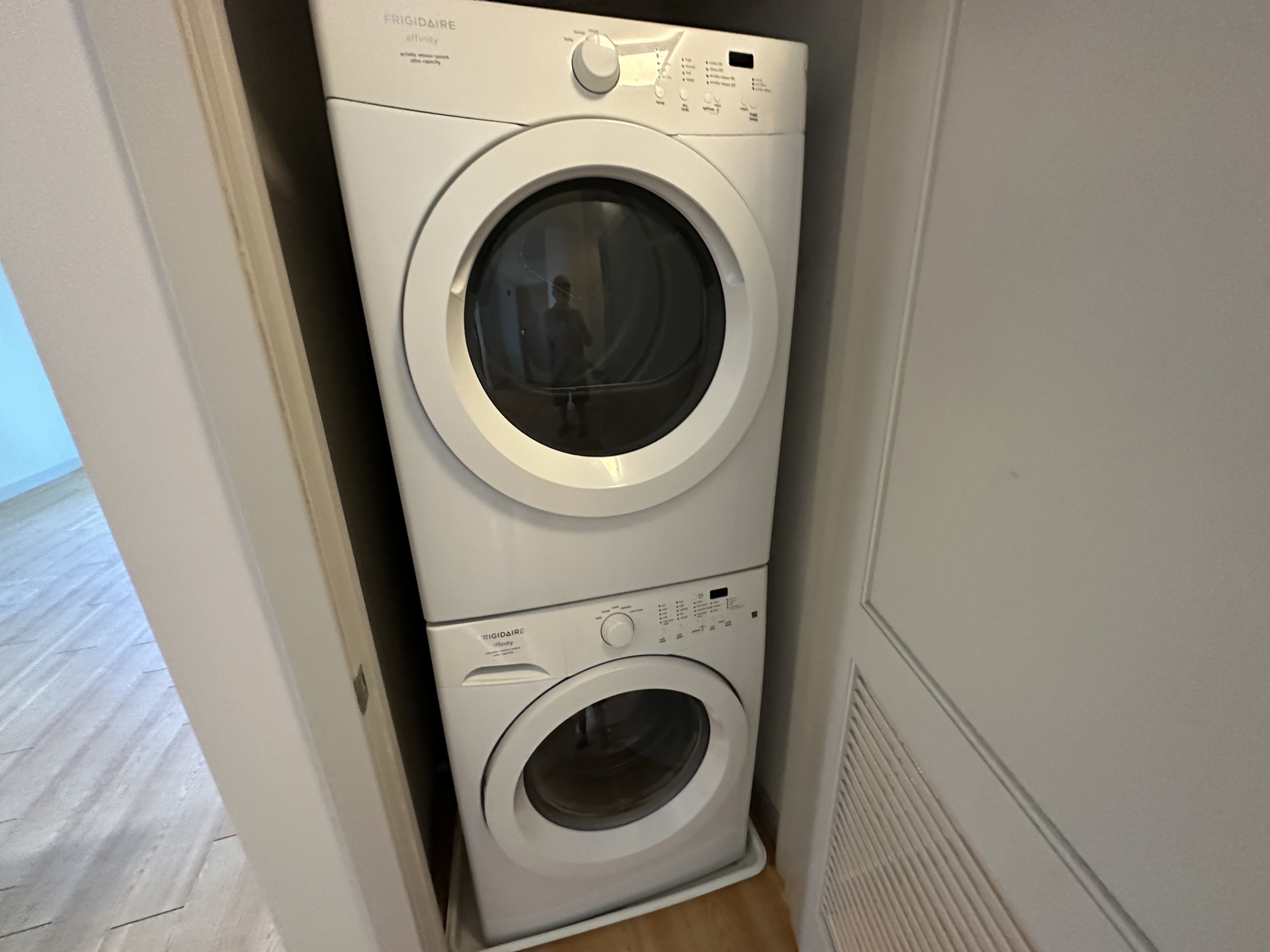 320 D St, South Boston