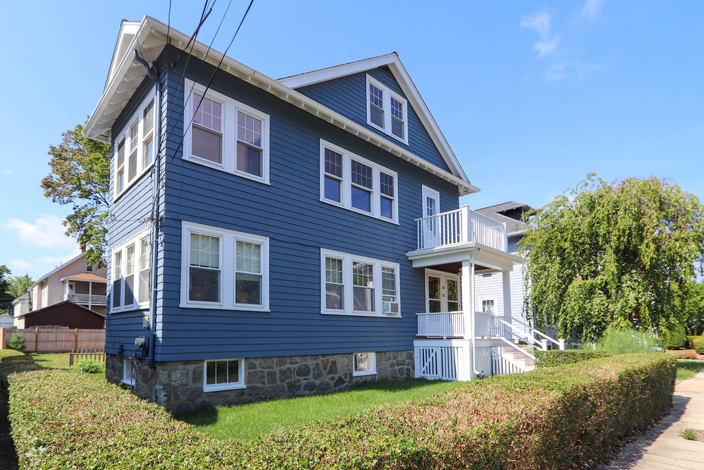 20 Zeller St, Roslindale