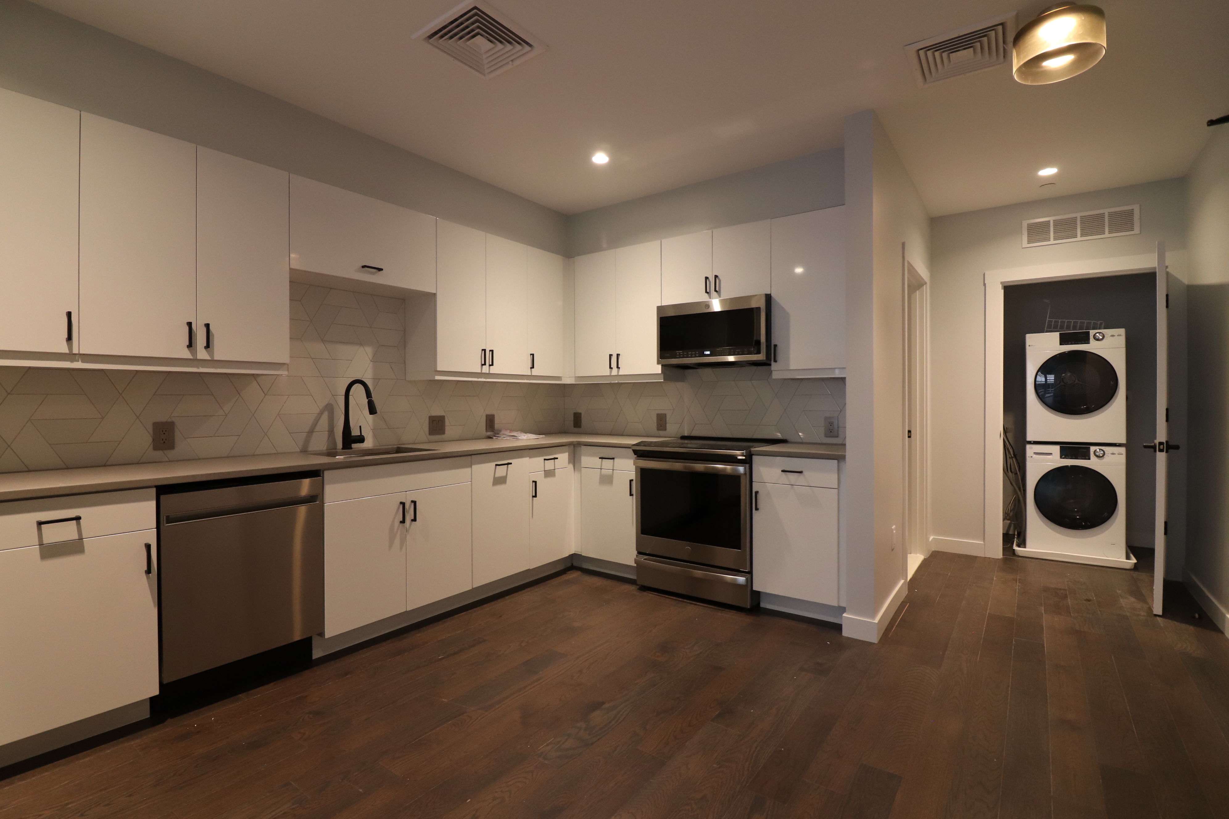 55 Auburn St, Coolidge Corner