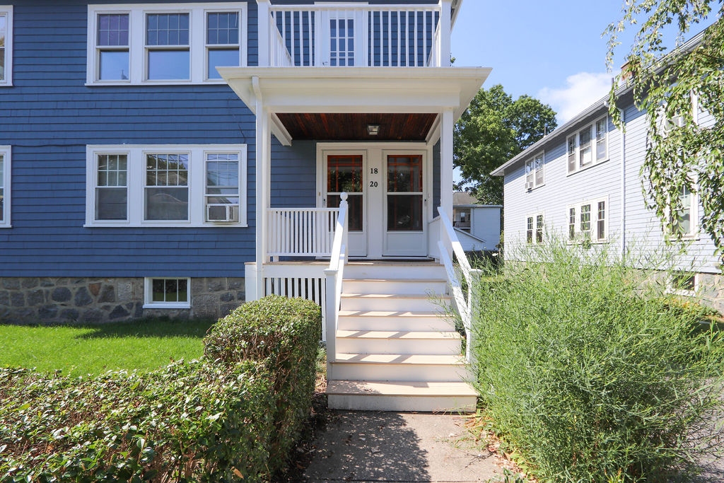 20 Zeller St, Roslindale