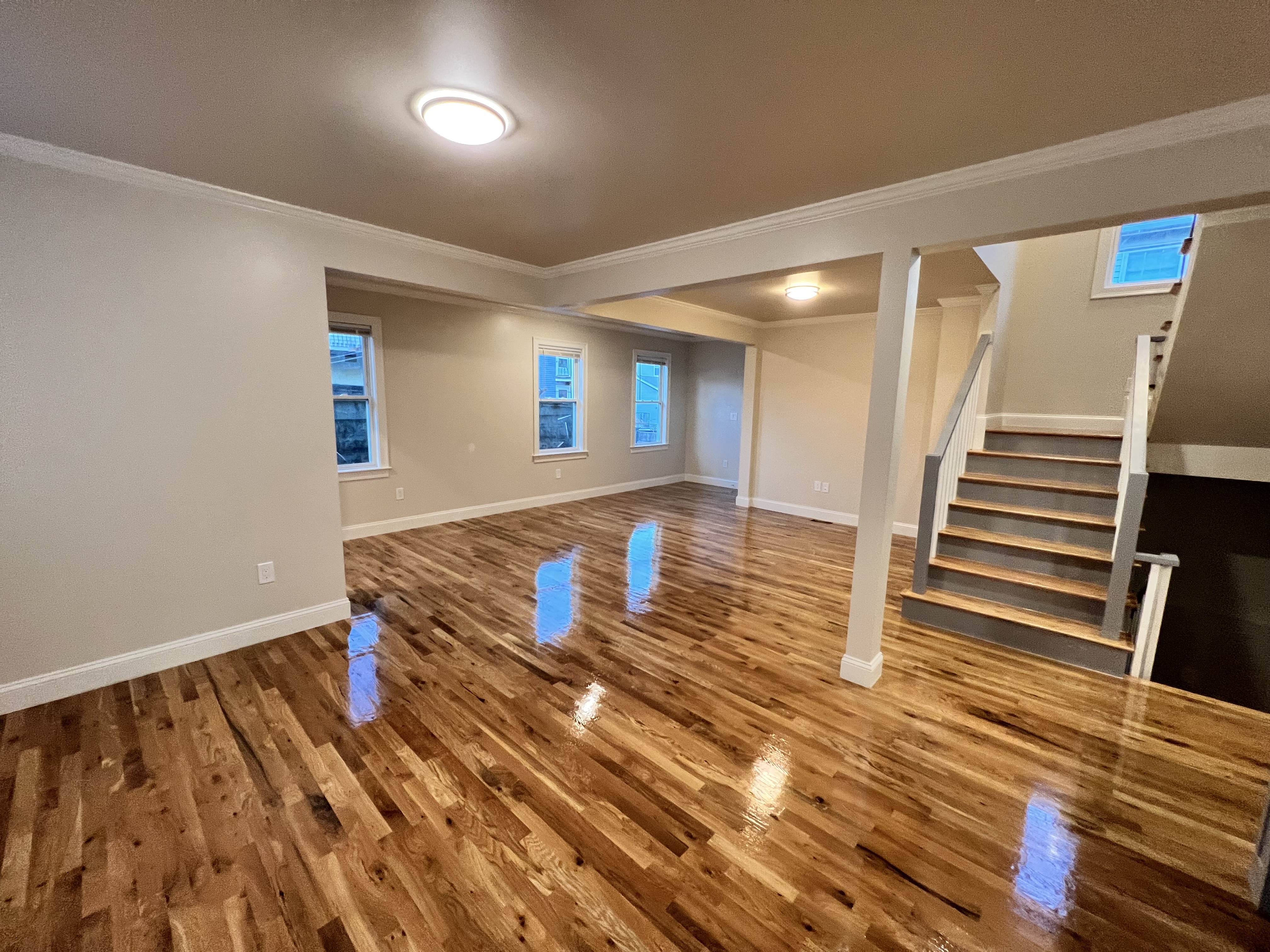 62 Golden Ave, Medford